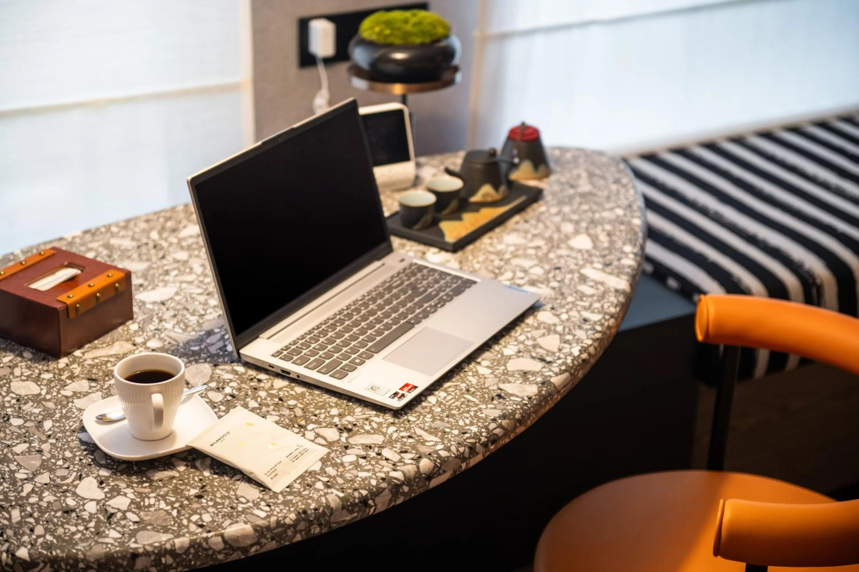 Decorative detail in Arthur Hotel Luogang Xiangang Metro Guangzhou-Free Breakfast and Free Afternoon Tea