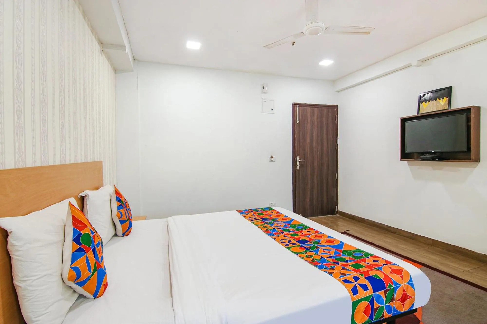 Bed in FabHotel Moro Rohini Sector 11