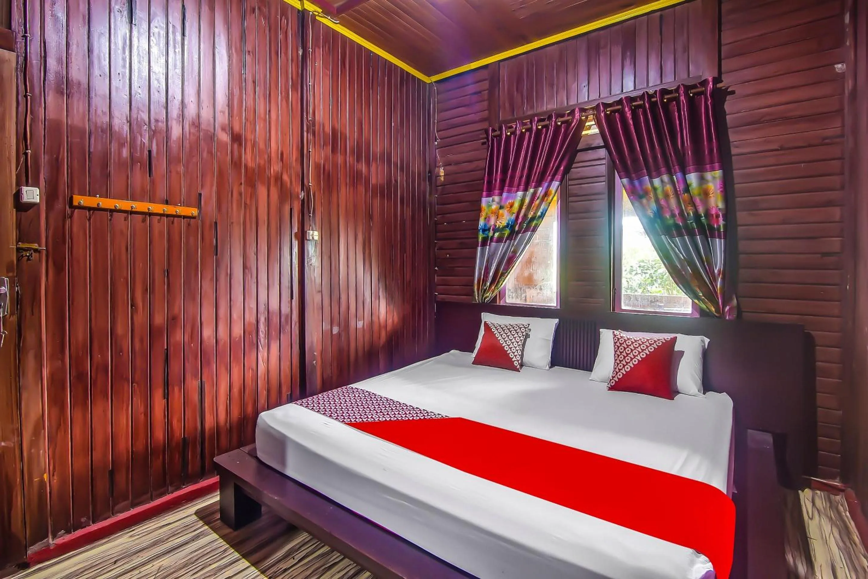 Bedroom, Bed in Hotel O Filadelfia Resto & Penginapan Near Benteng Moraya