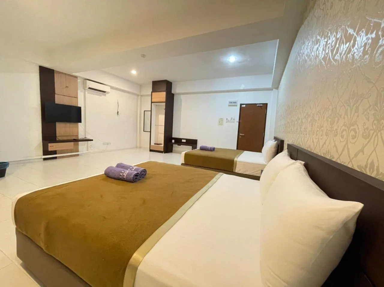 Bed in DZ Hotel Salor