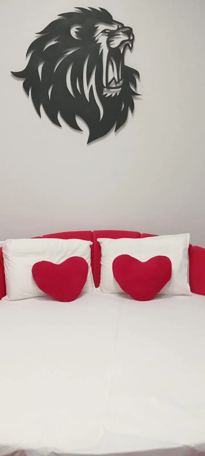 Bedroom, Bed in Aslan Residence