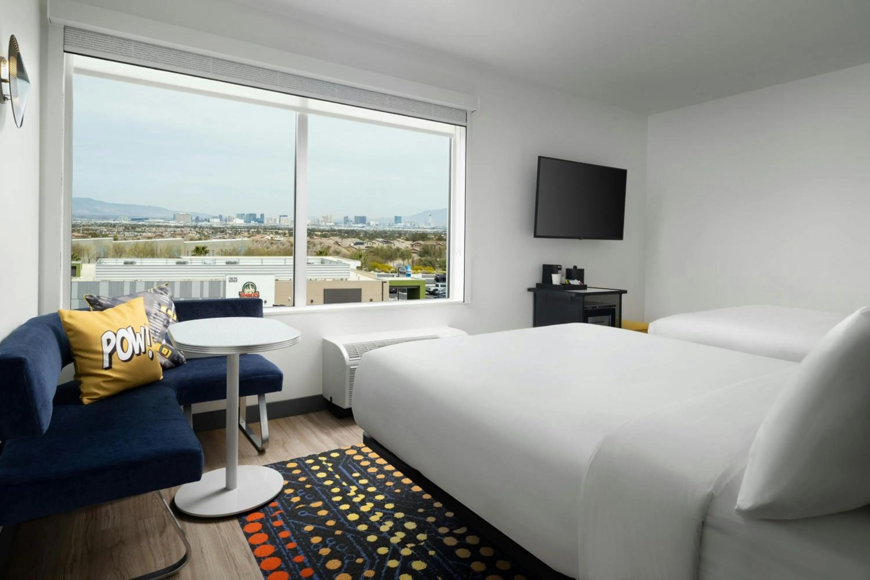 Photo of the whole room, Bed in Aloft Henderson