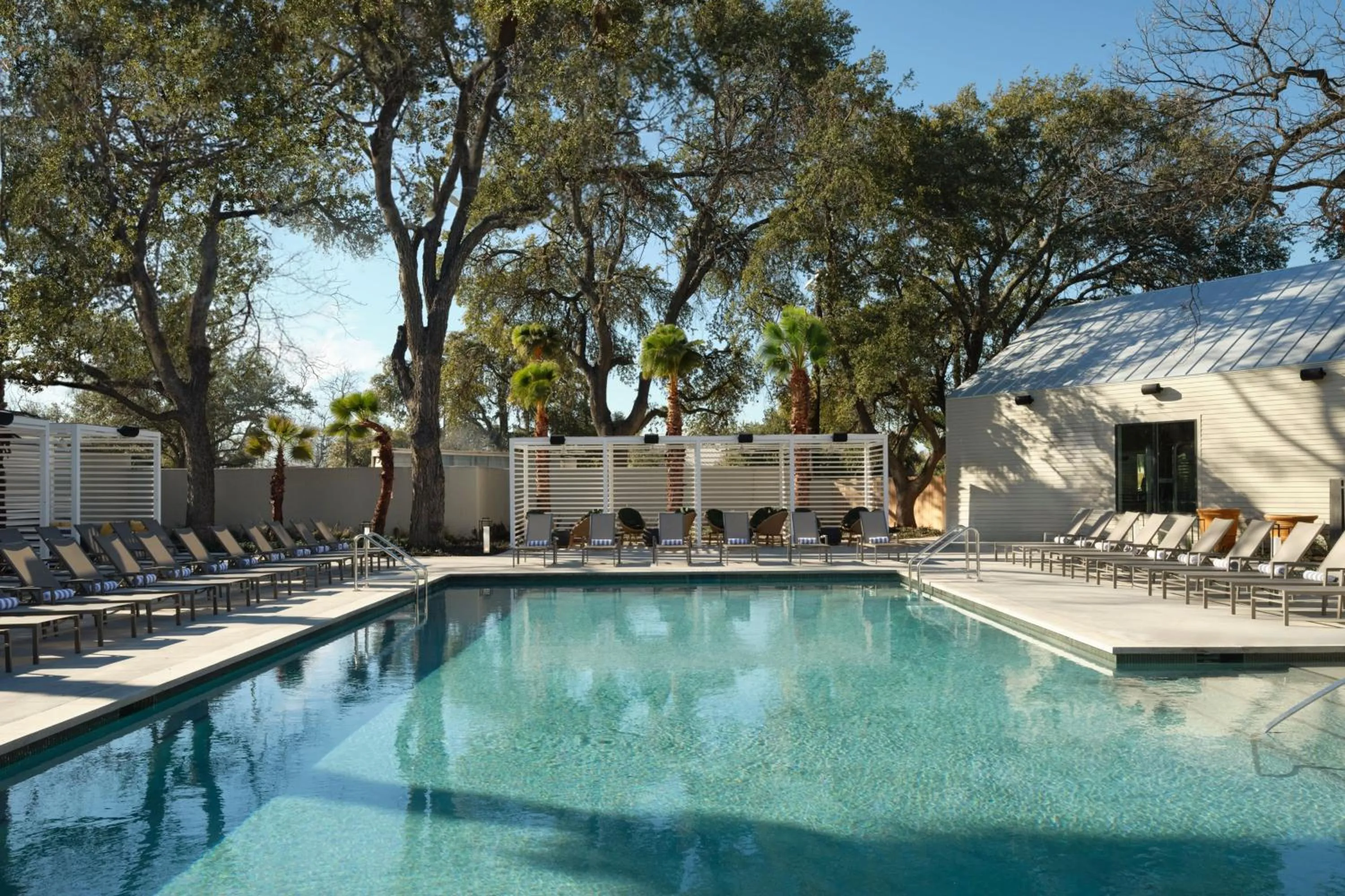 Swimming pool in Plaza San Antonio Hotel & Spa, Autograph Collection