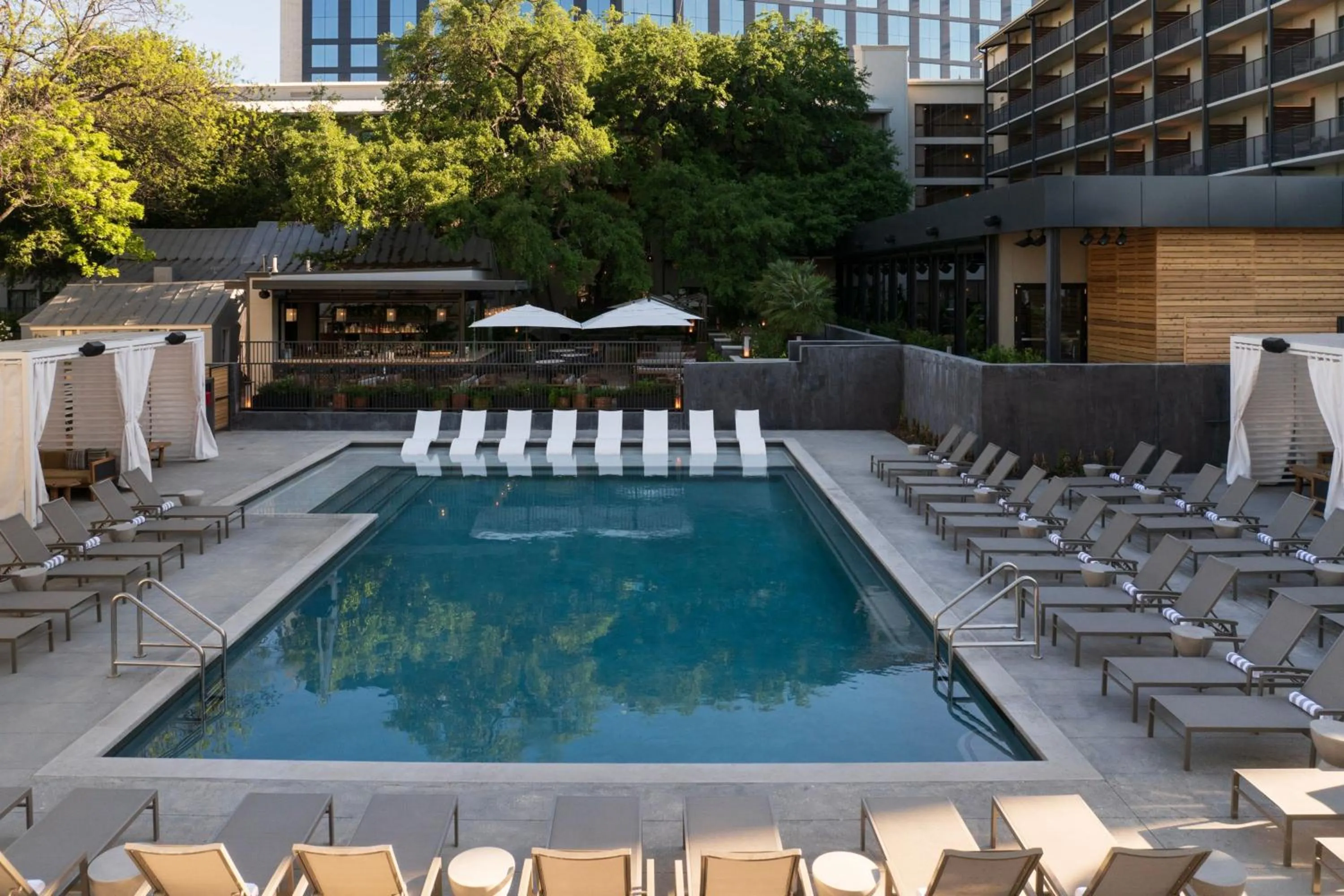 Swimming pool in Plaza San Antonio Hotel & Spa, Autograph Collection