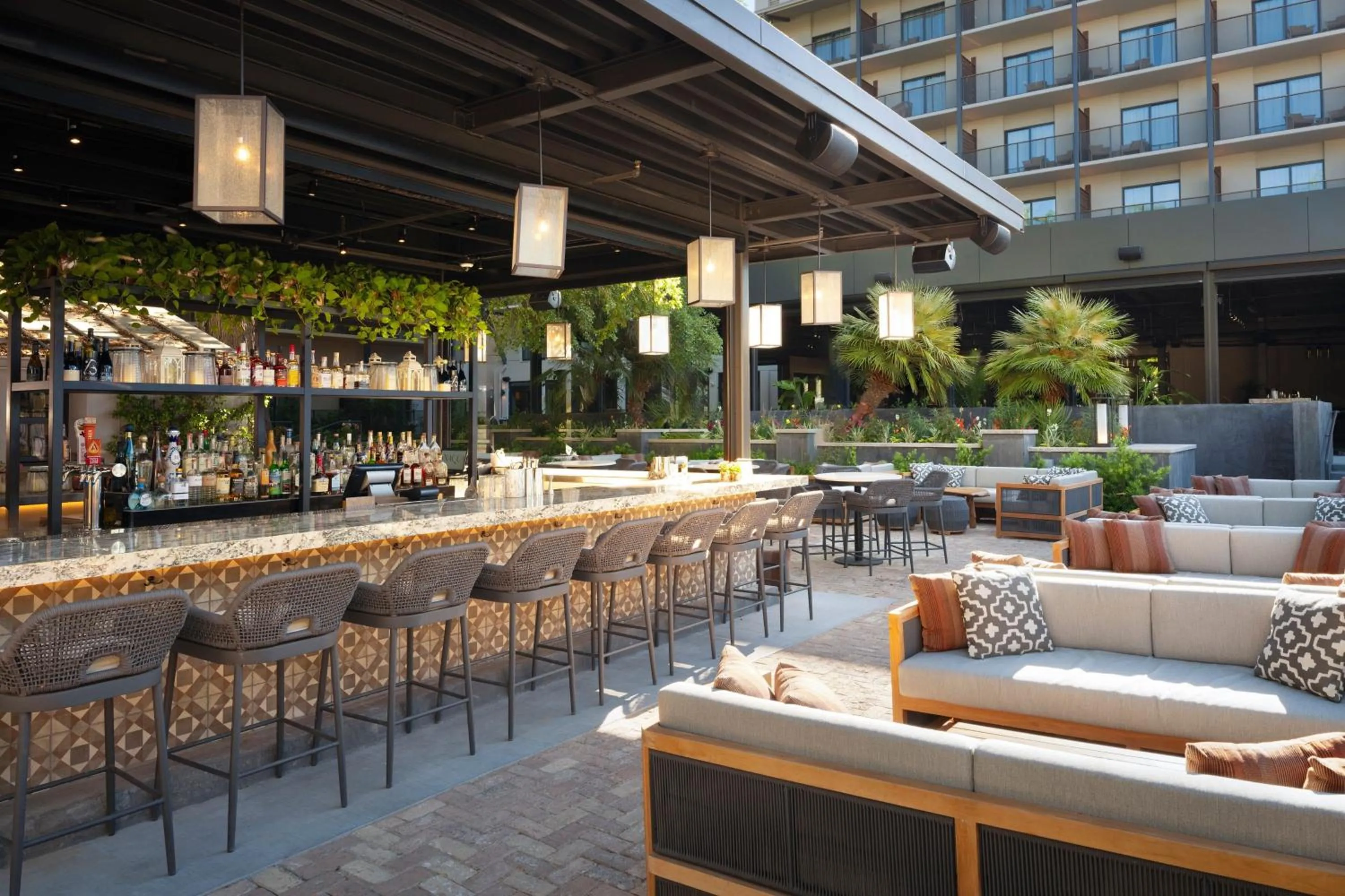 Lounge or bar in Plaza San Antonio Hotel & Spa, Autograph Collection