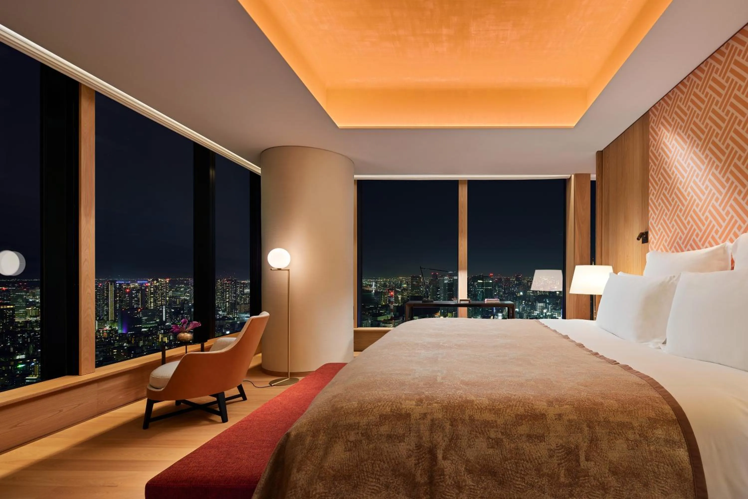 Bedroom, Bed in Bvlgari Hotel Tokyo