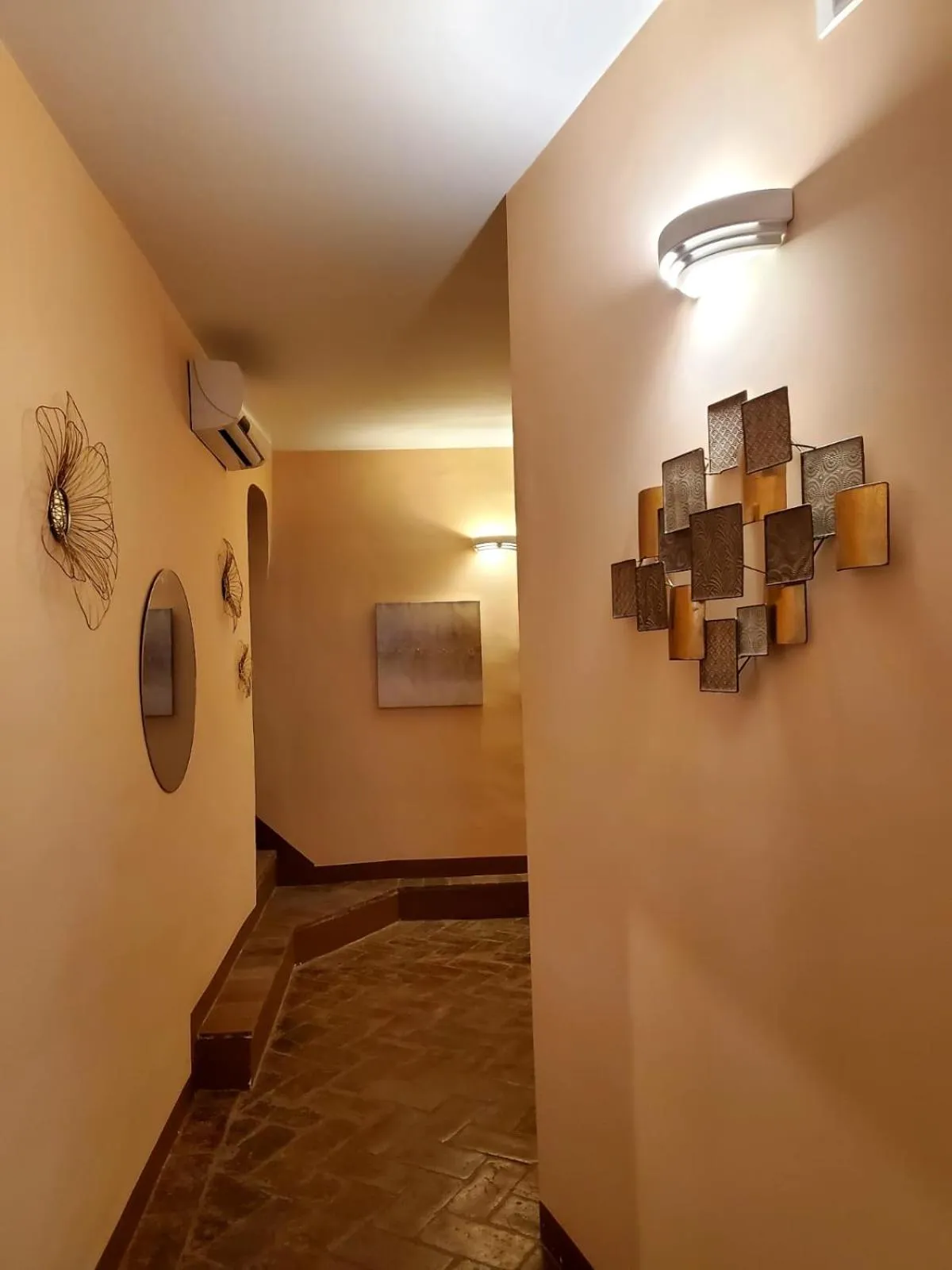 Decorative detail in Residenza FillAnfi