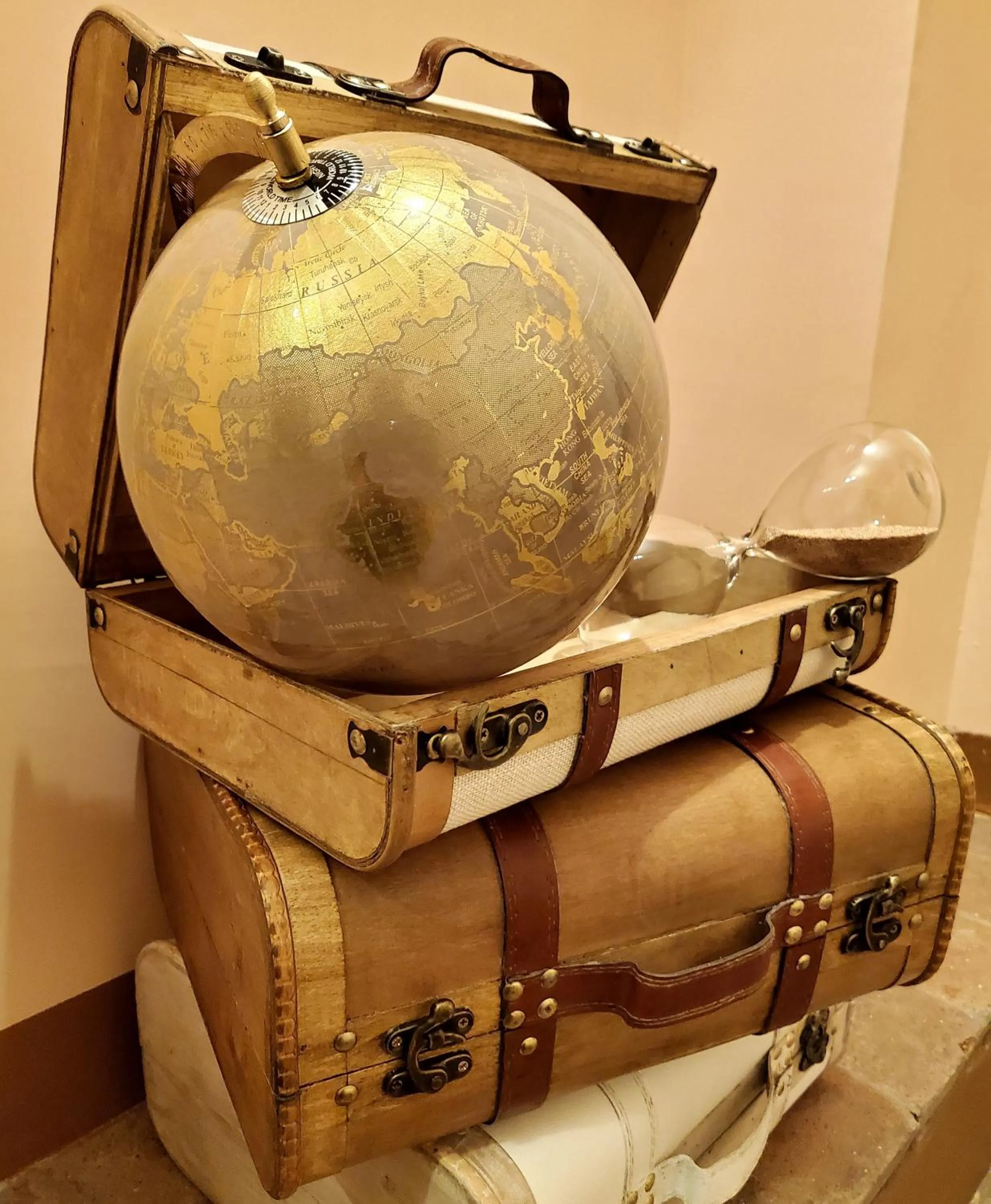 Decorative detail in Residenza FillAnfi