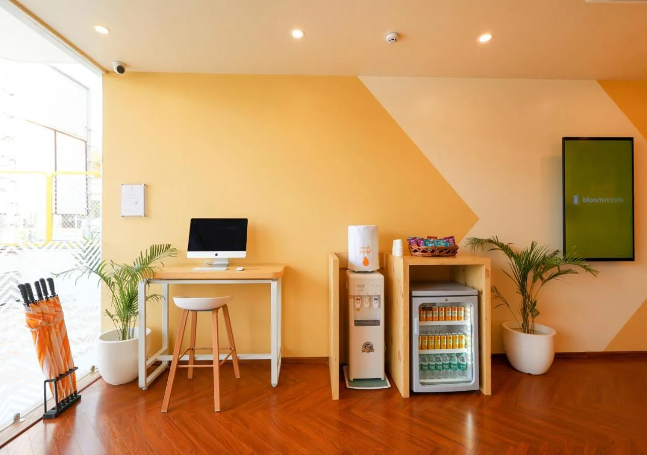 Lobby or reception in Bloom Hotel - Golf Course Road, Sector 43