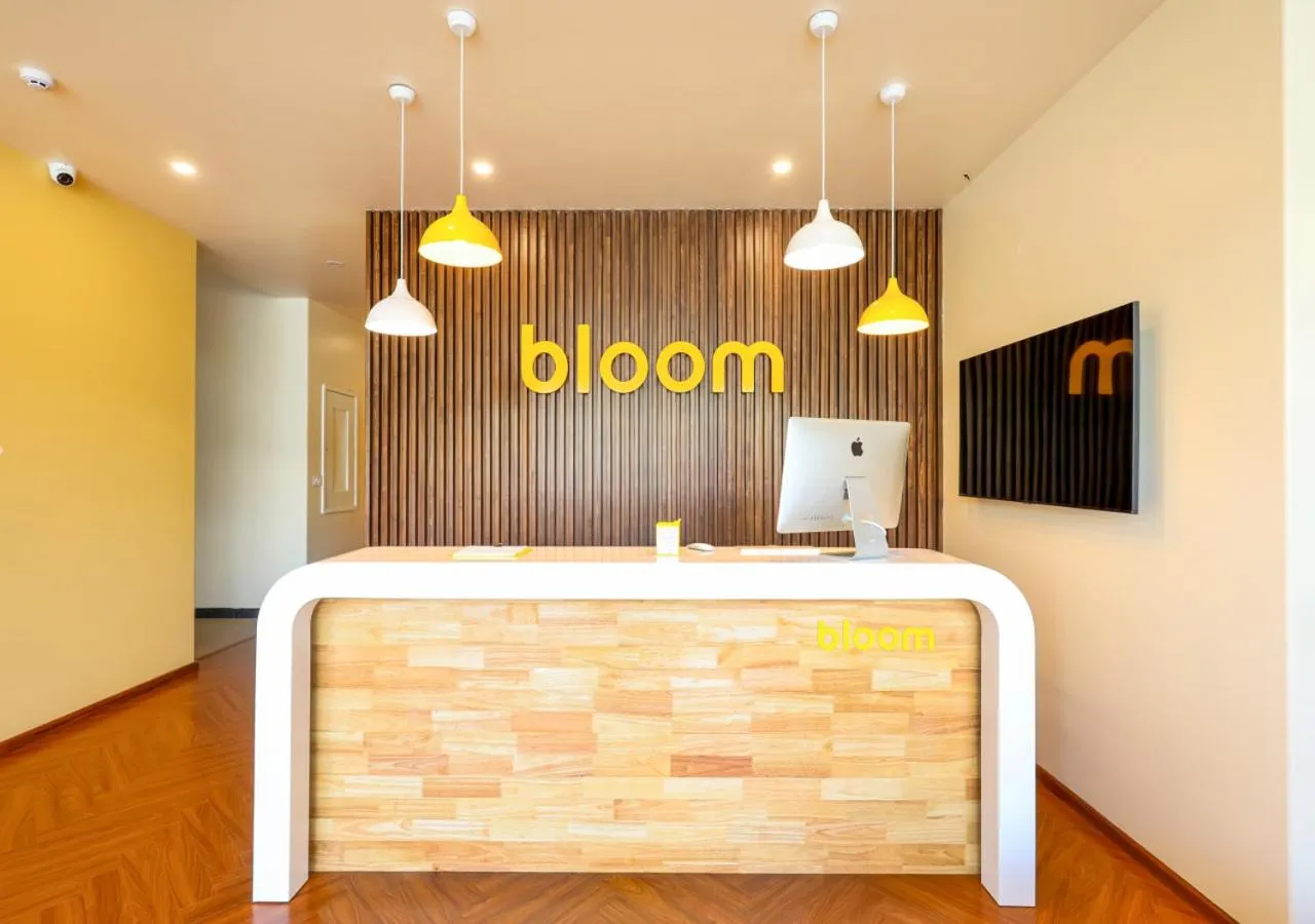 Lobby or reception in Bloom Hotel - Golf Course Road, Sector 43