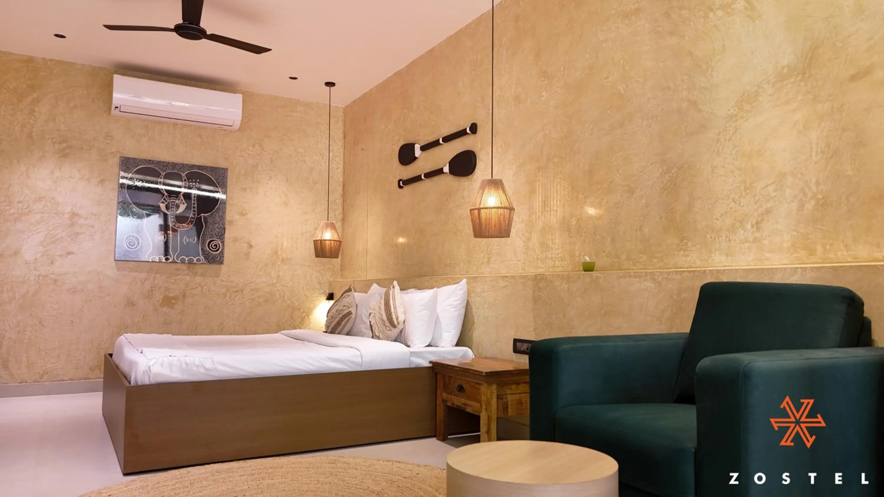 Bed in Zostel Goa, Morjim