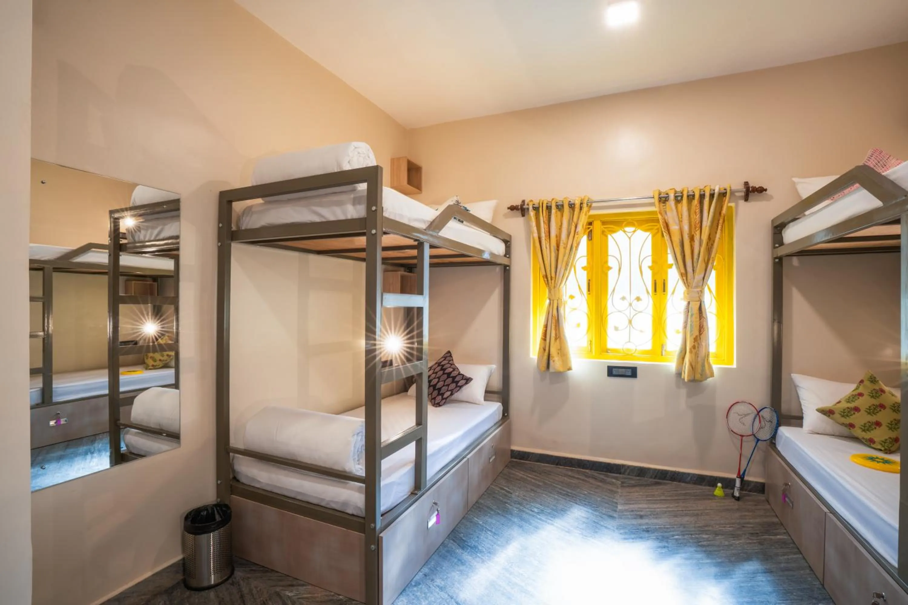 Bed in Zostel Goa, Morjim