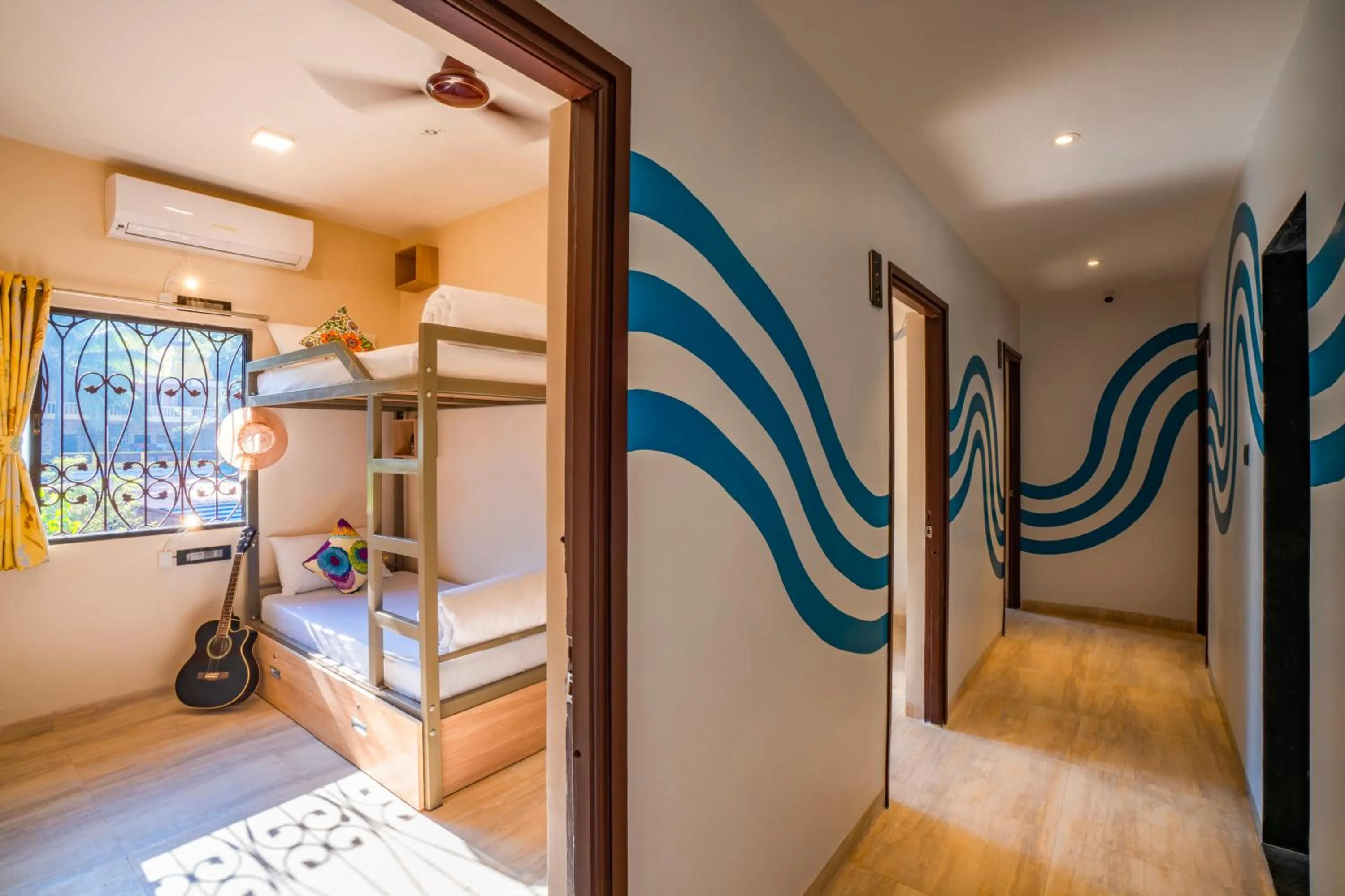 Bed in Zostel Goa, Morjim