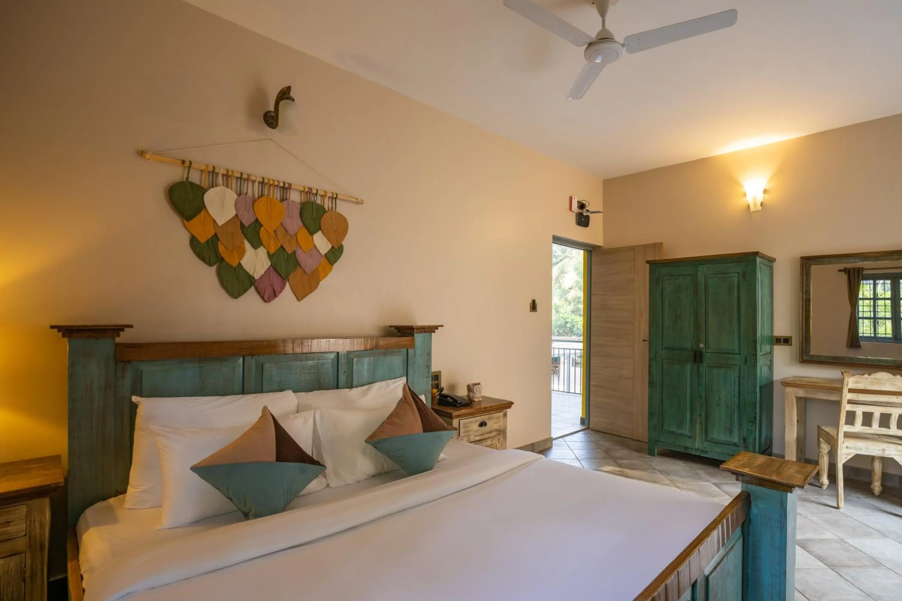 Photo of the whole room, Bed in Zostel Goa, Morjim