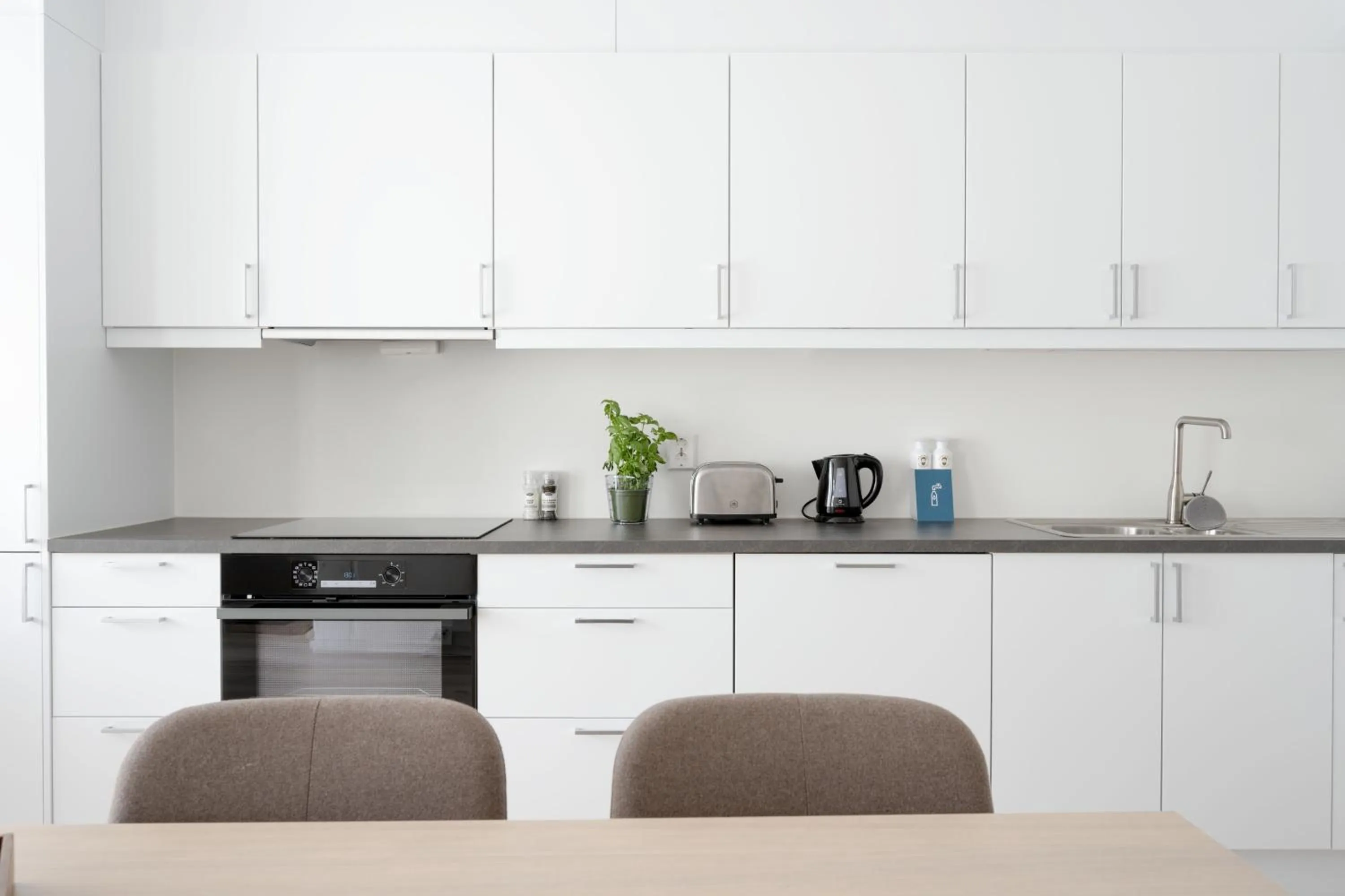 Kitchen or kitchenette in Bob W Oslo Gamle