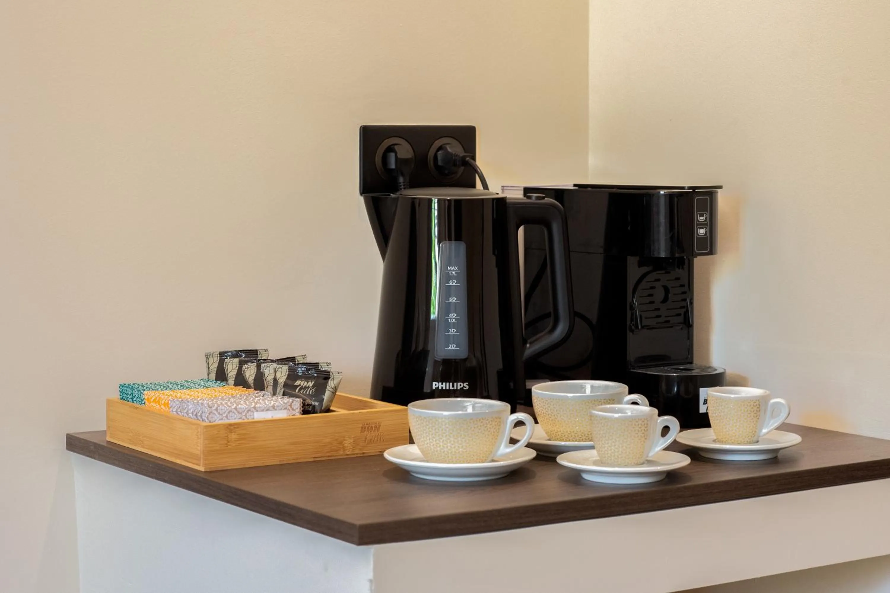 Coffee/tea facilities in Soko Hotels-Pont du Gard