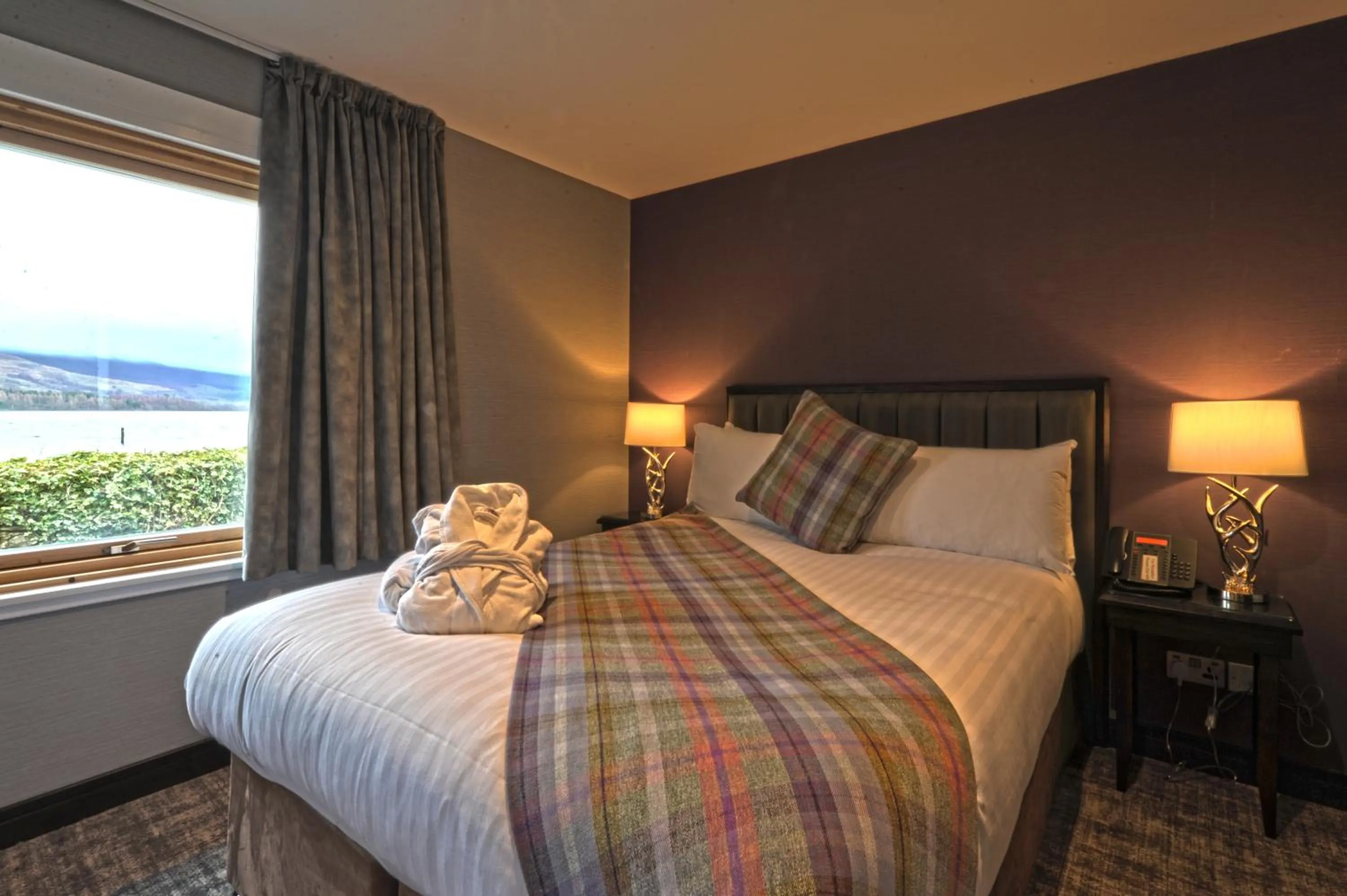 Bed in The Beach House Loch Lomond