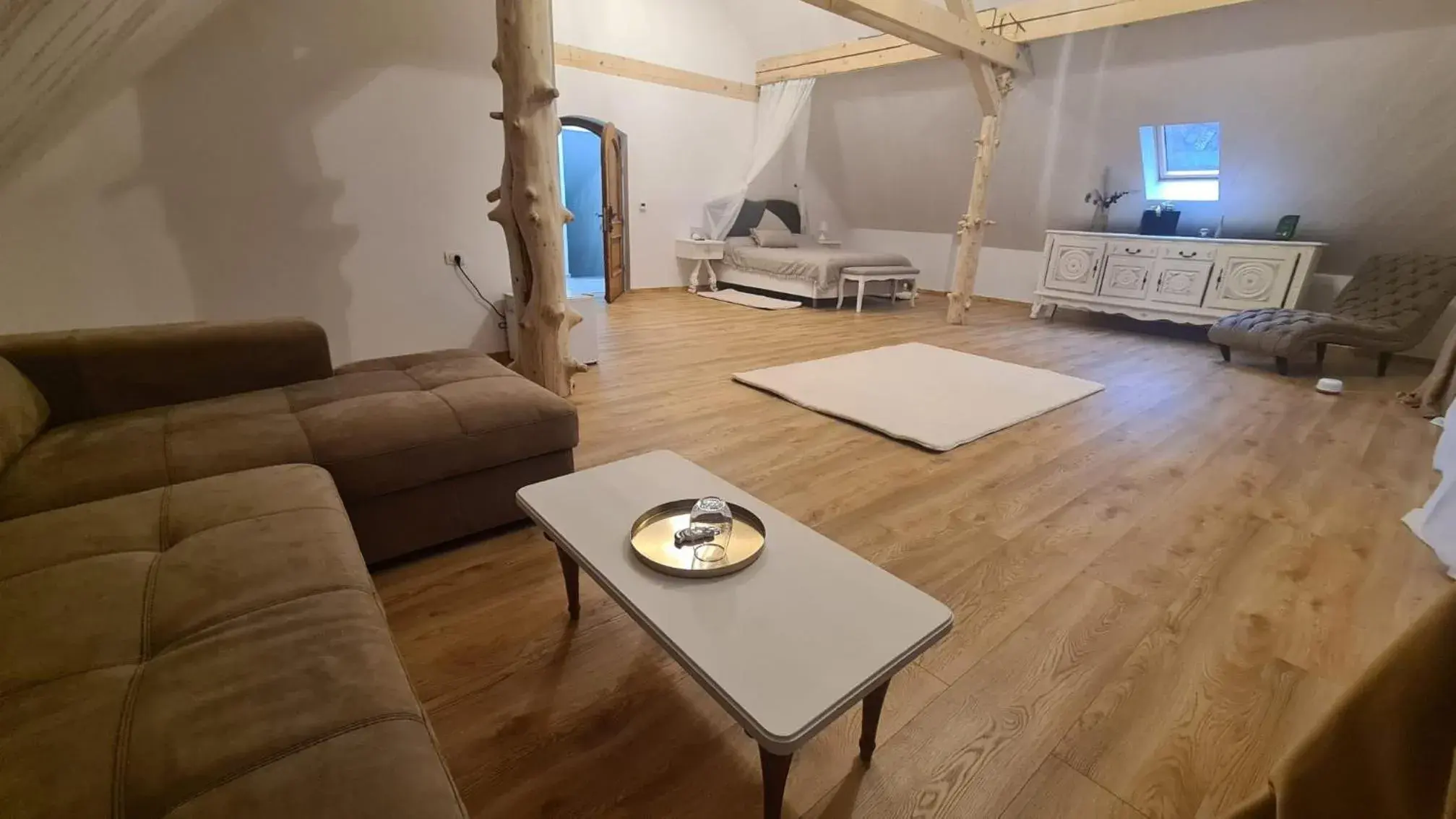 Superior Quadruple Room in Conacul Radacinilor Superior Quadruple Room in Conacul Radacinilor