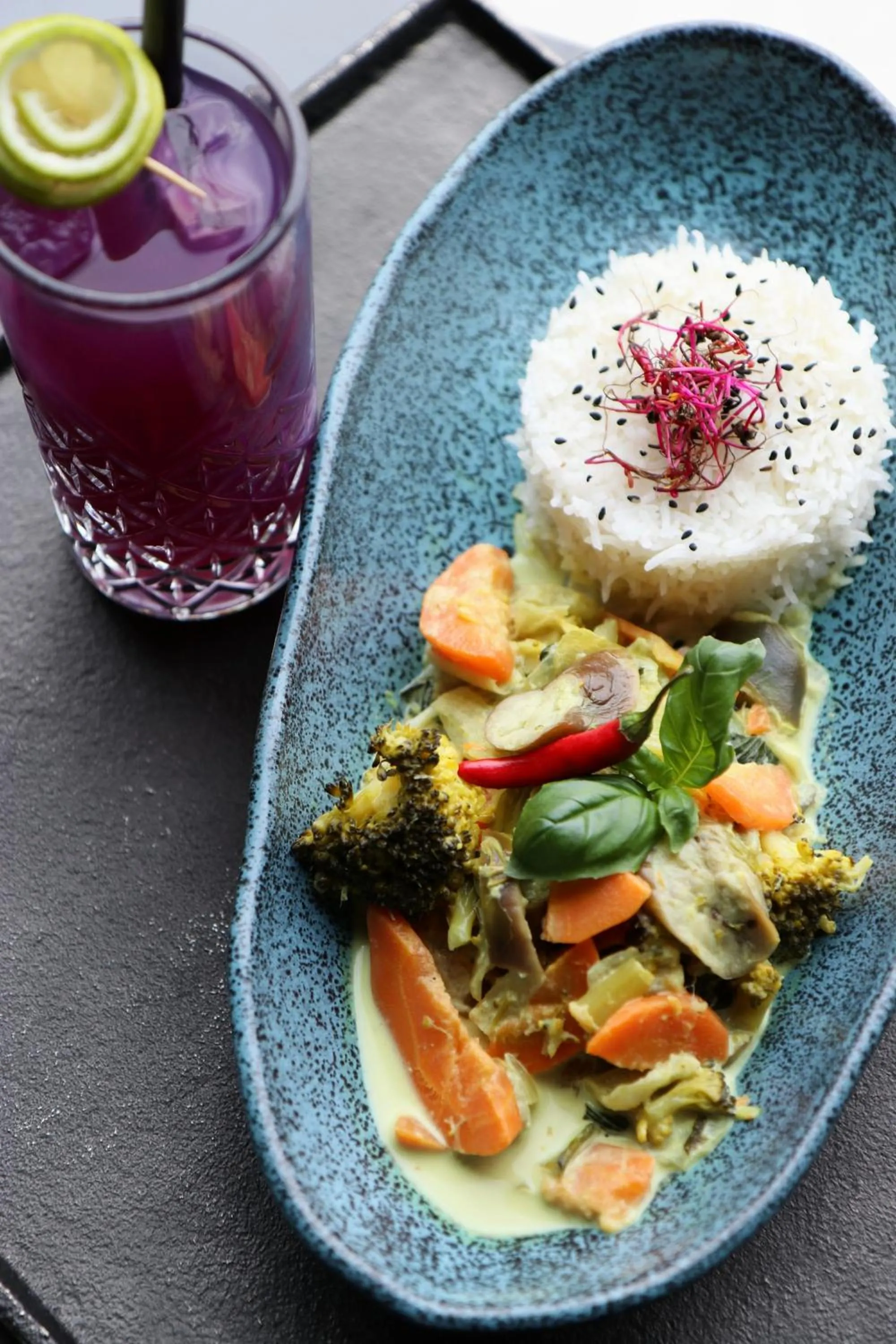 Food and drinks in VISIONAPARTMENTS Glattbrugg - contactless check-in