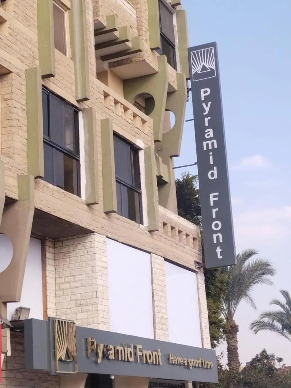 Property building in Pyramid Front Hotel