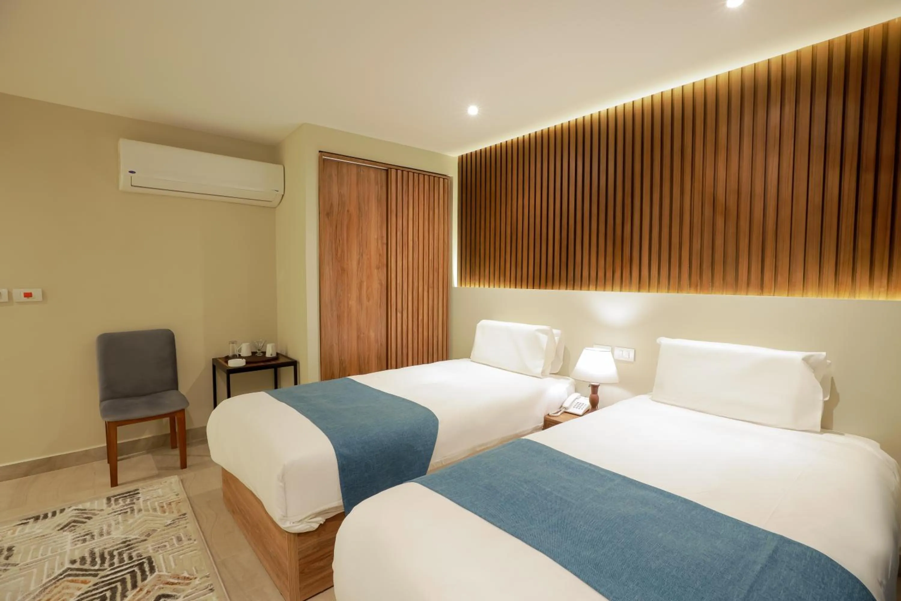 Bed in Pyramid Front Hotel