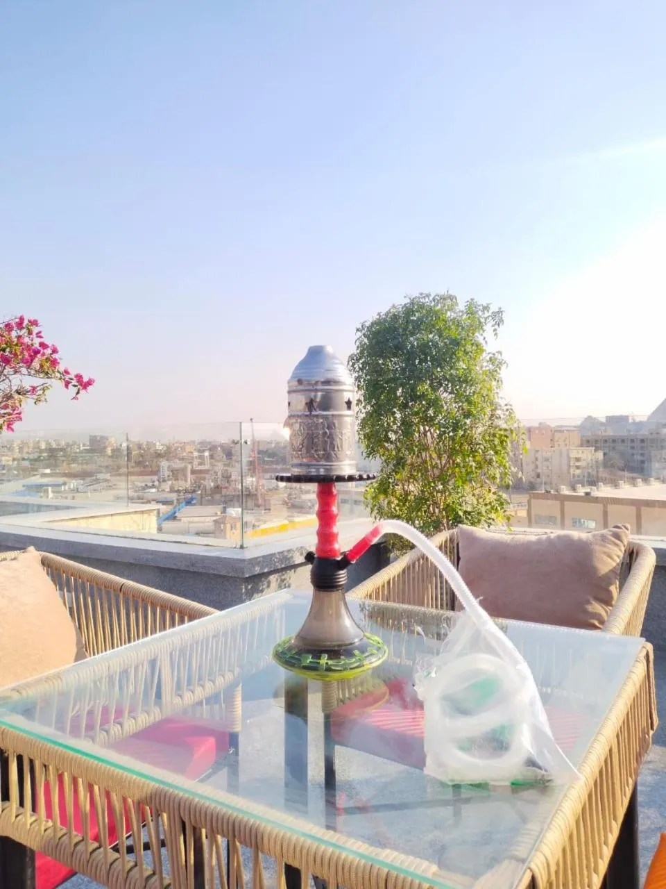 Restaurant/places to eat in Pyramid Front Hotel