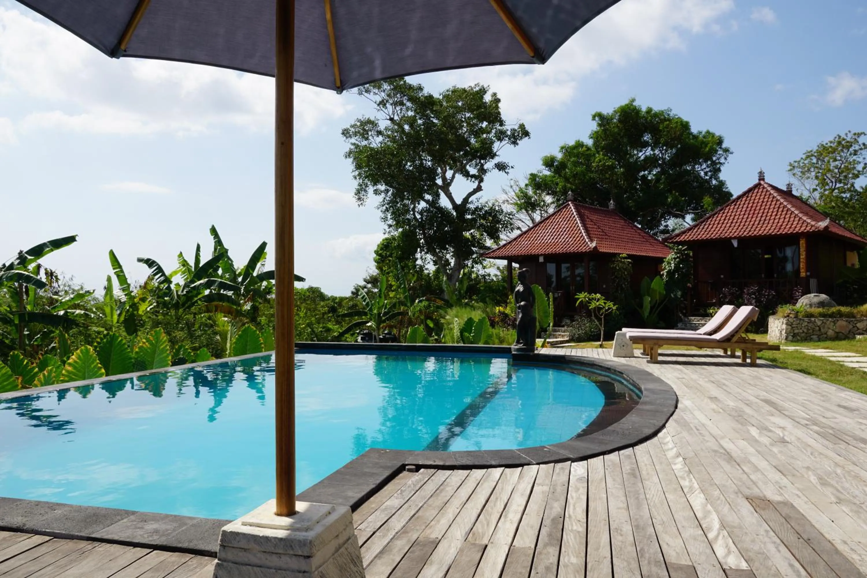 Sunset Hill Lembongan