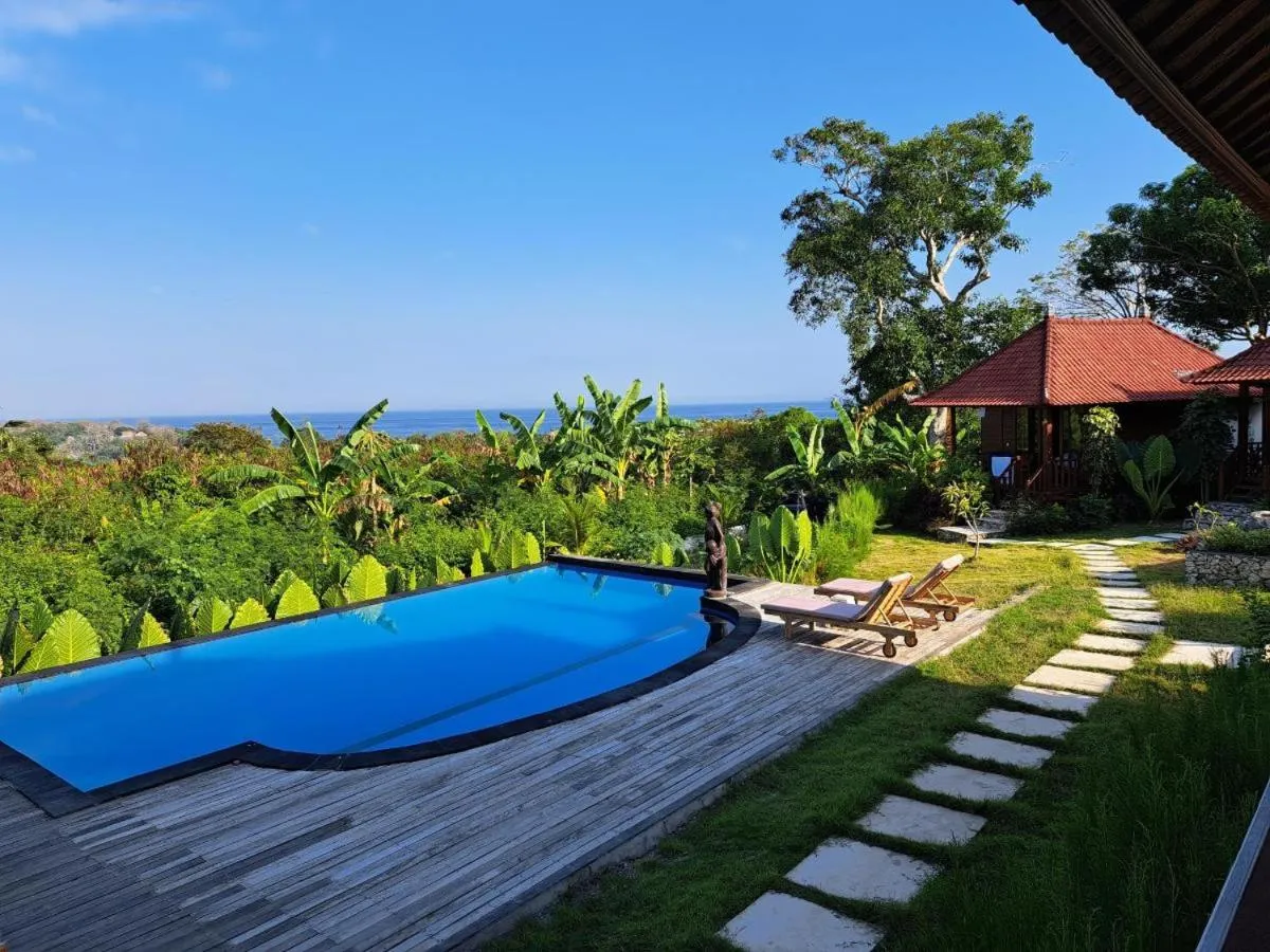 Sunset Hill Lembongan