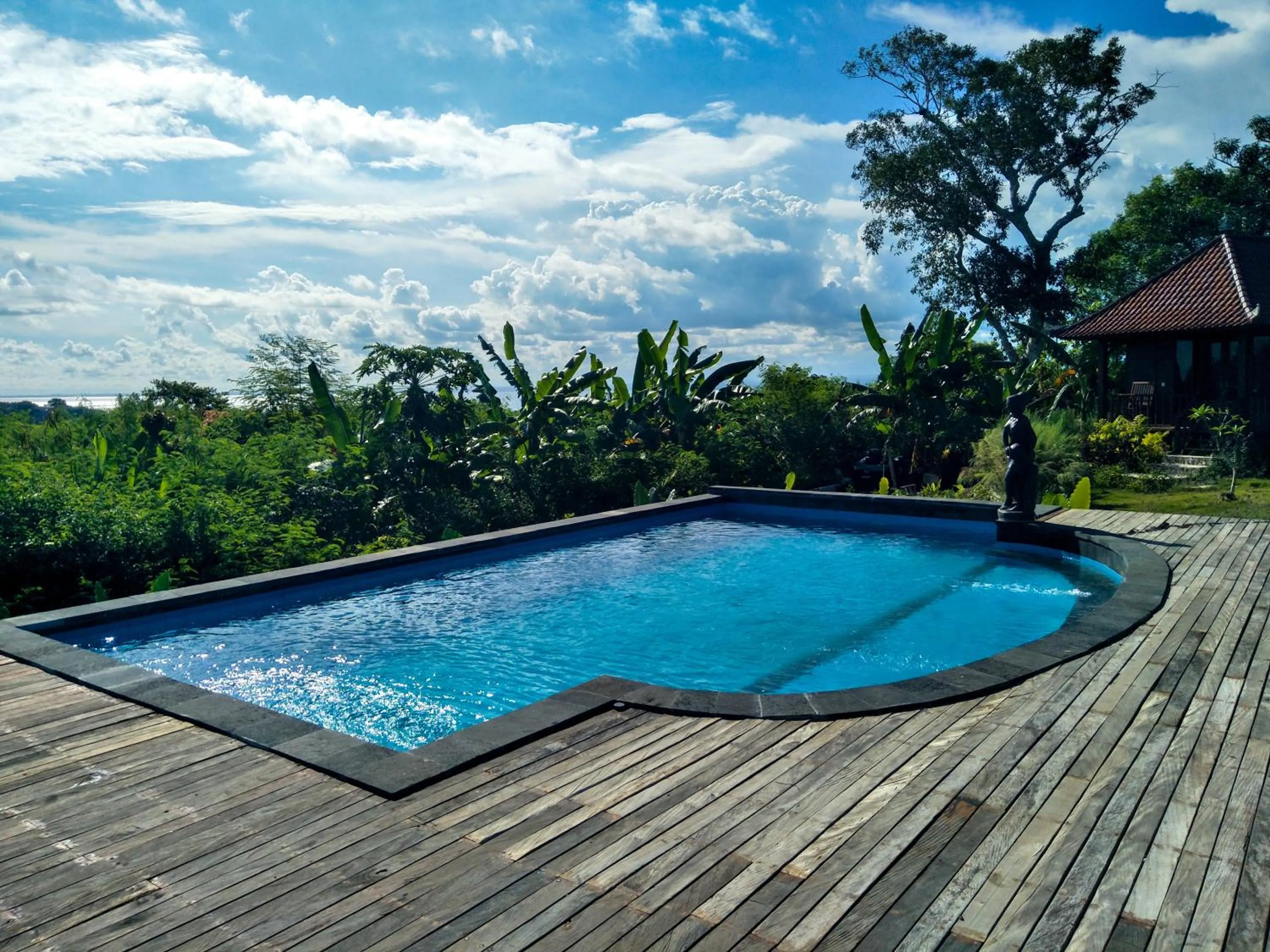 Sunset Hill Lembongan