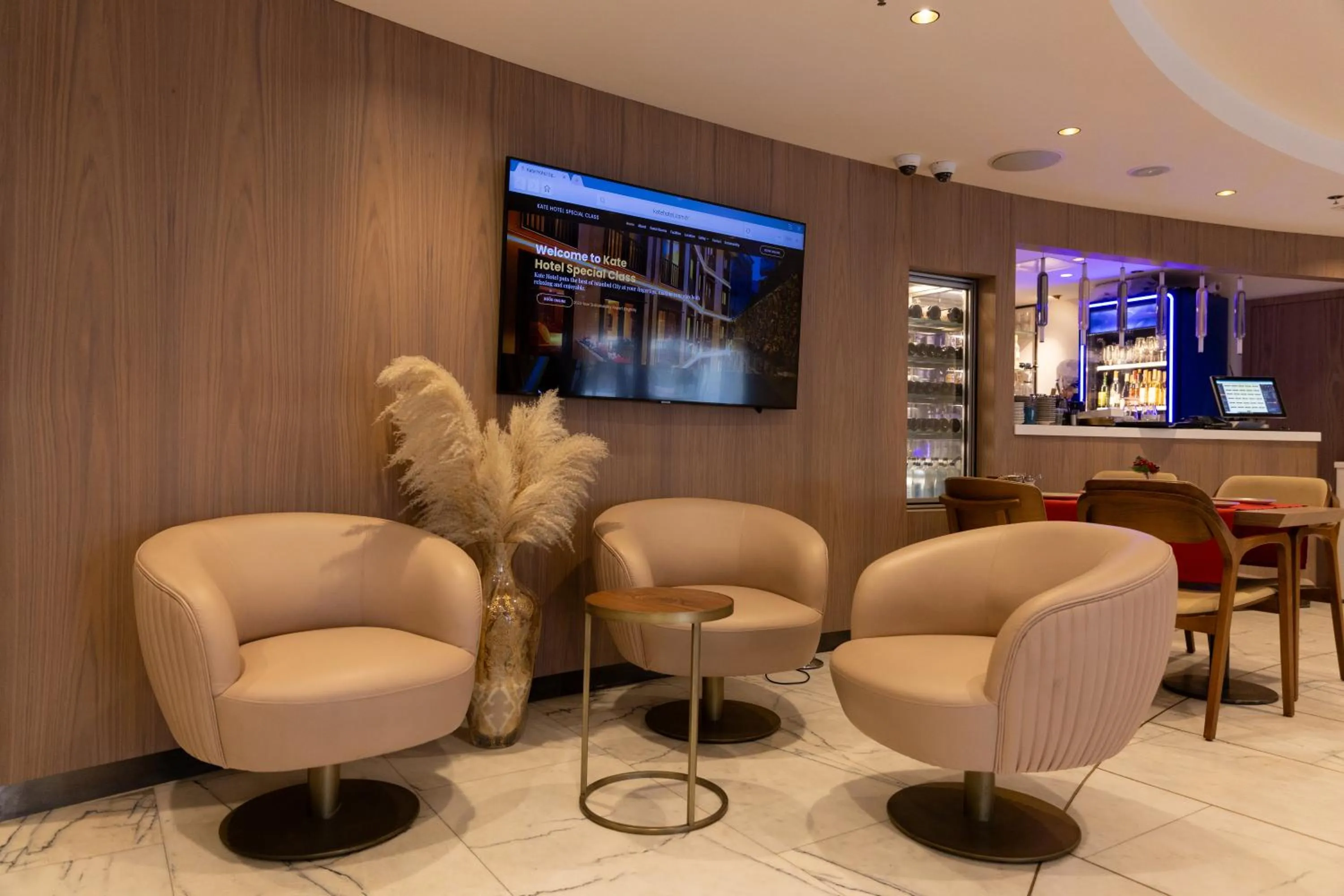 Lobby or reception in Kate Hotel Special Class & SPA