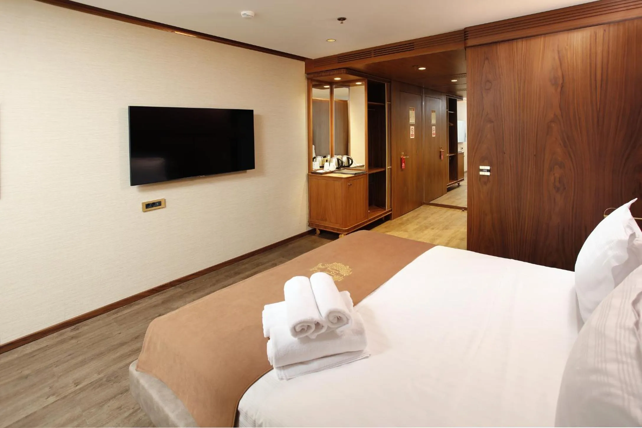 Bed in Kate Hotel Special Class & SPA