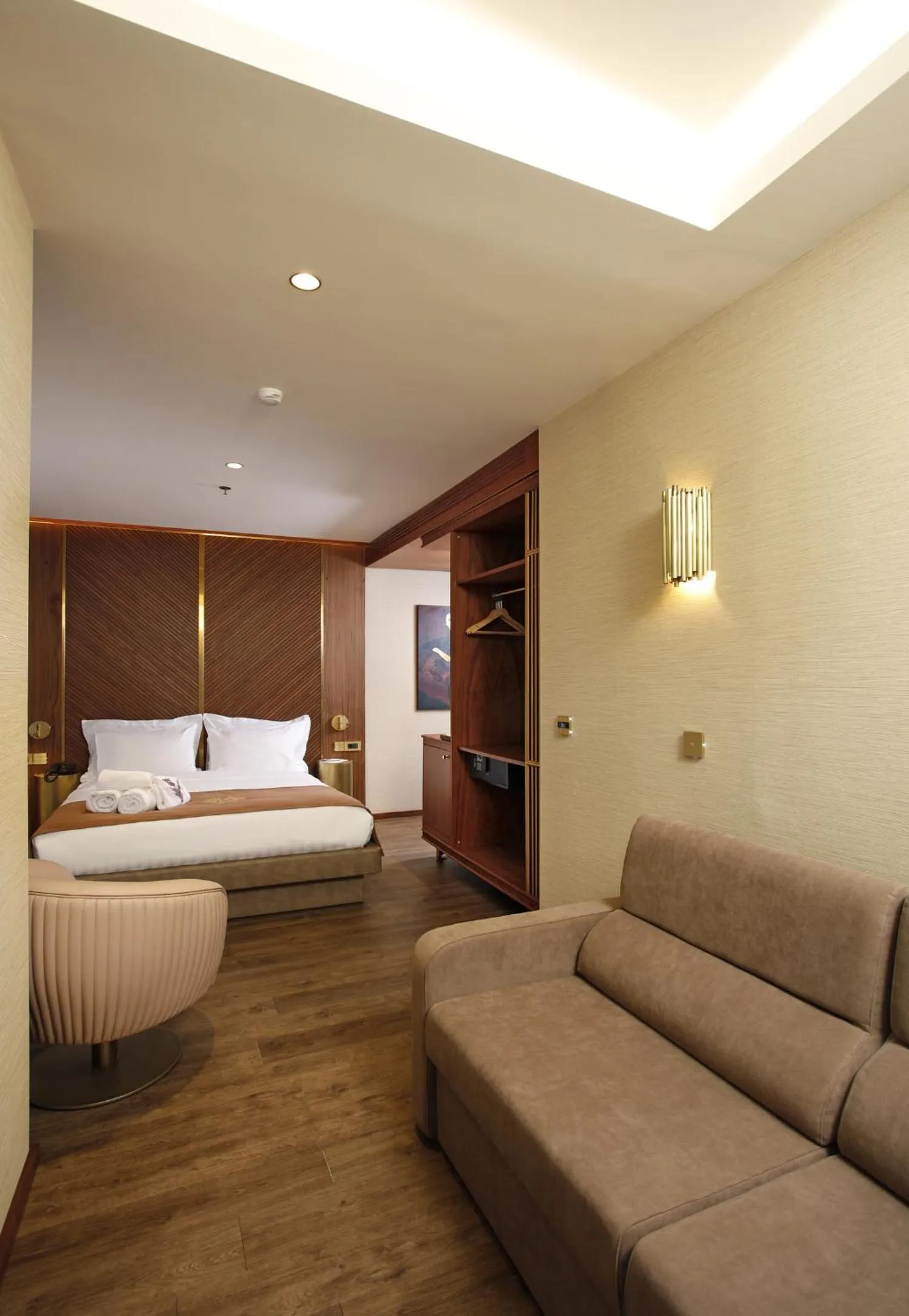 Bed in Kate Hotel Special Class & SPA