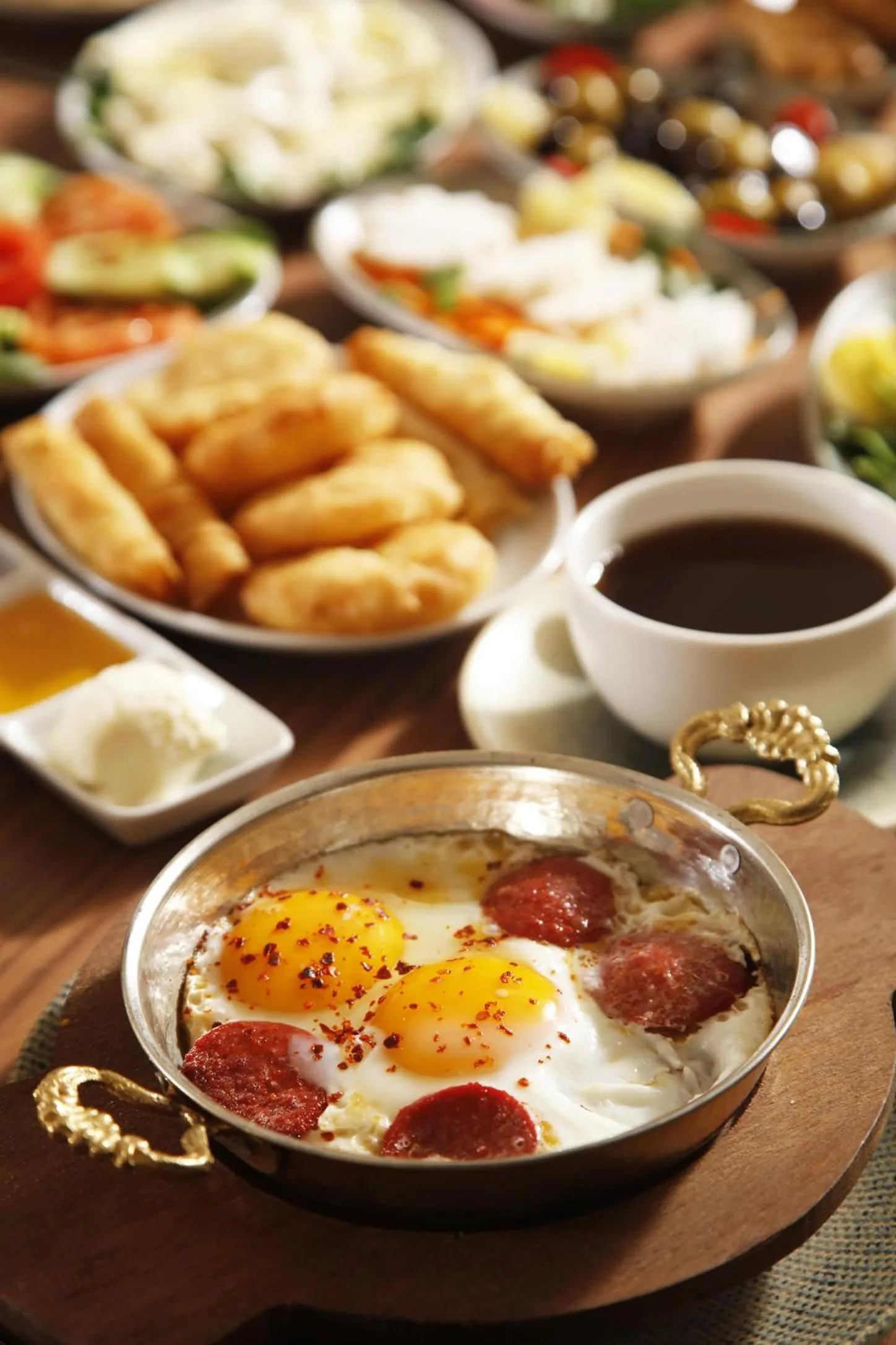 Restaurant/places to eat in Kate Hotel Special Class & SPA