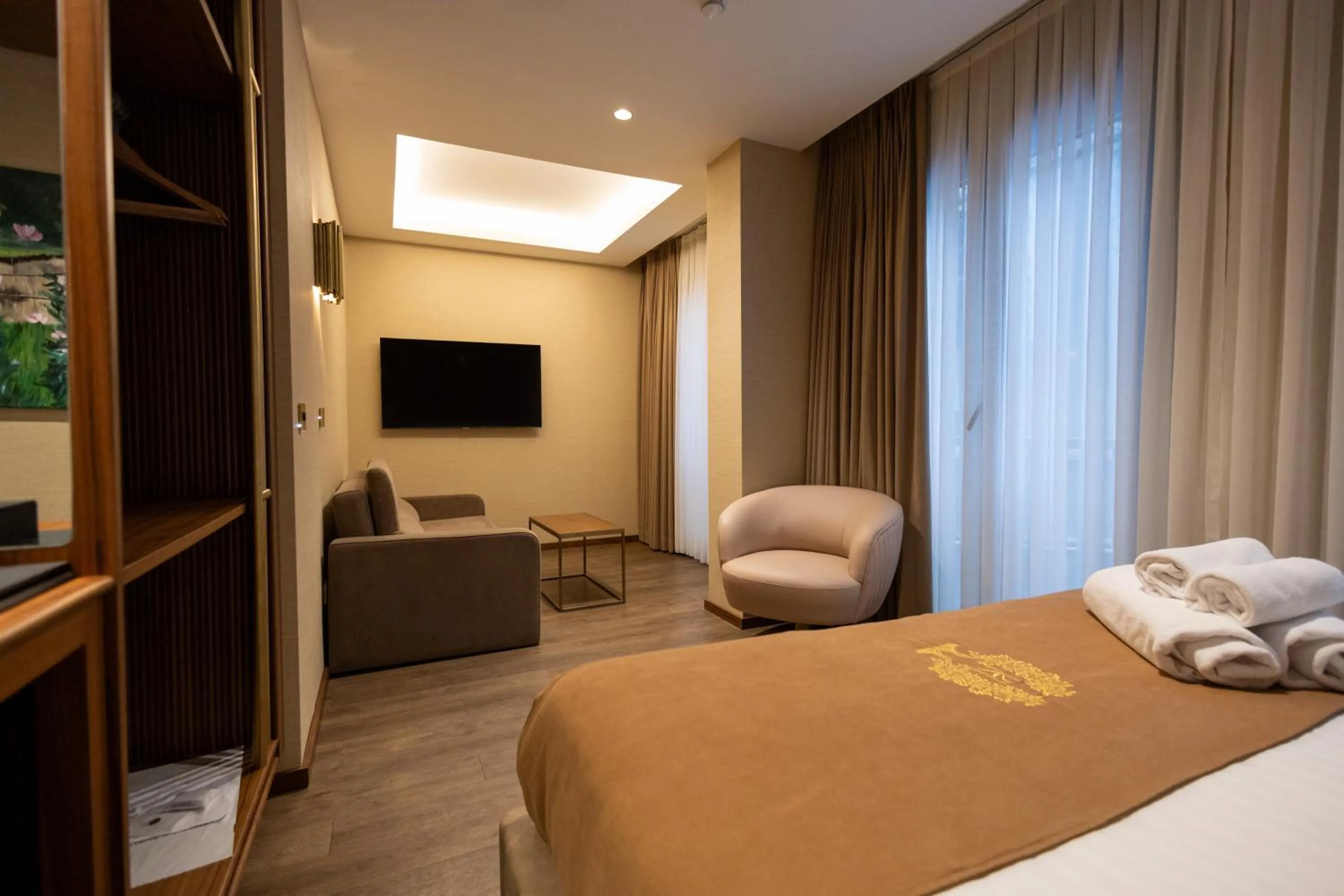 TV and multimedia, Bed in Kate Hotel Special Class & SPA