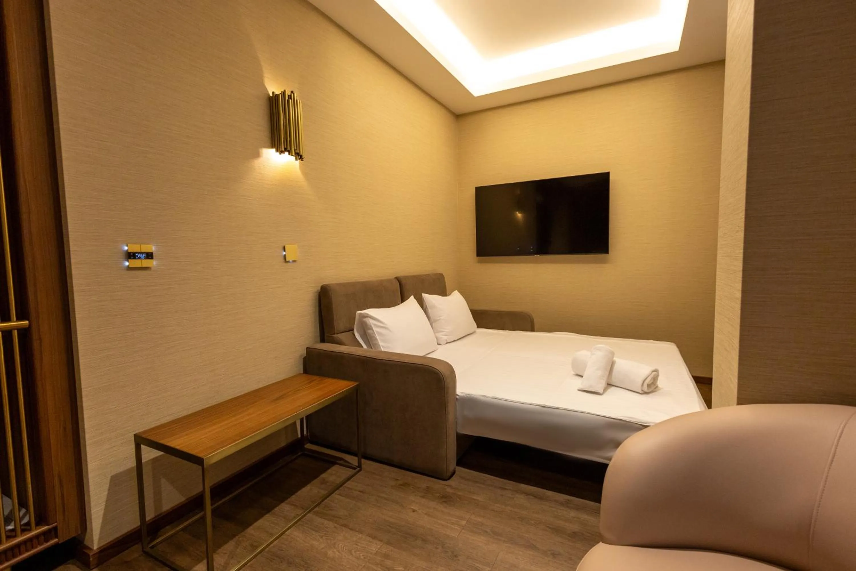 Bedroom, Bed in Kate Hotel Special Class & SPA