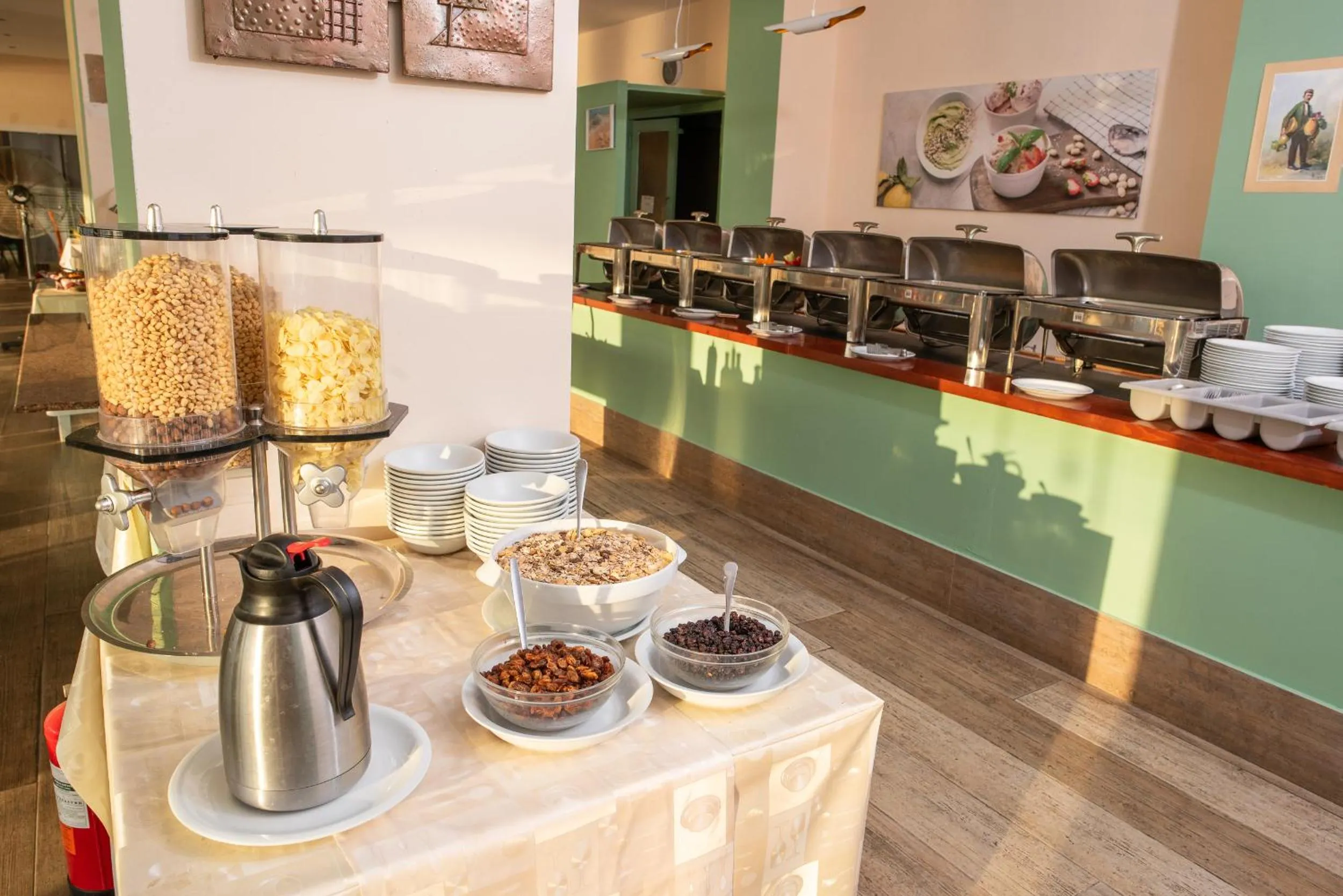 Buffet breakfast in Alyssium