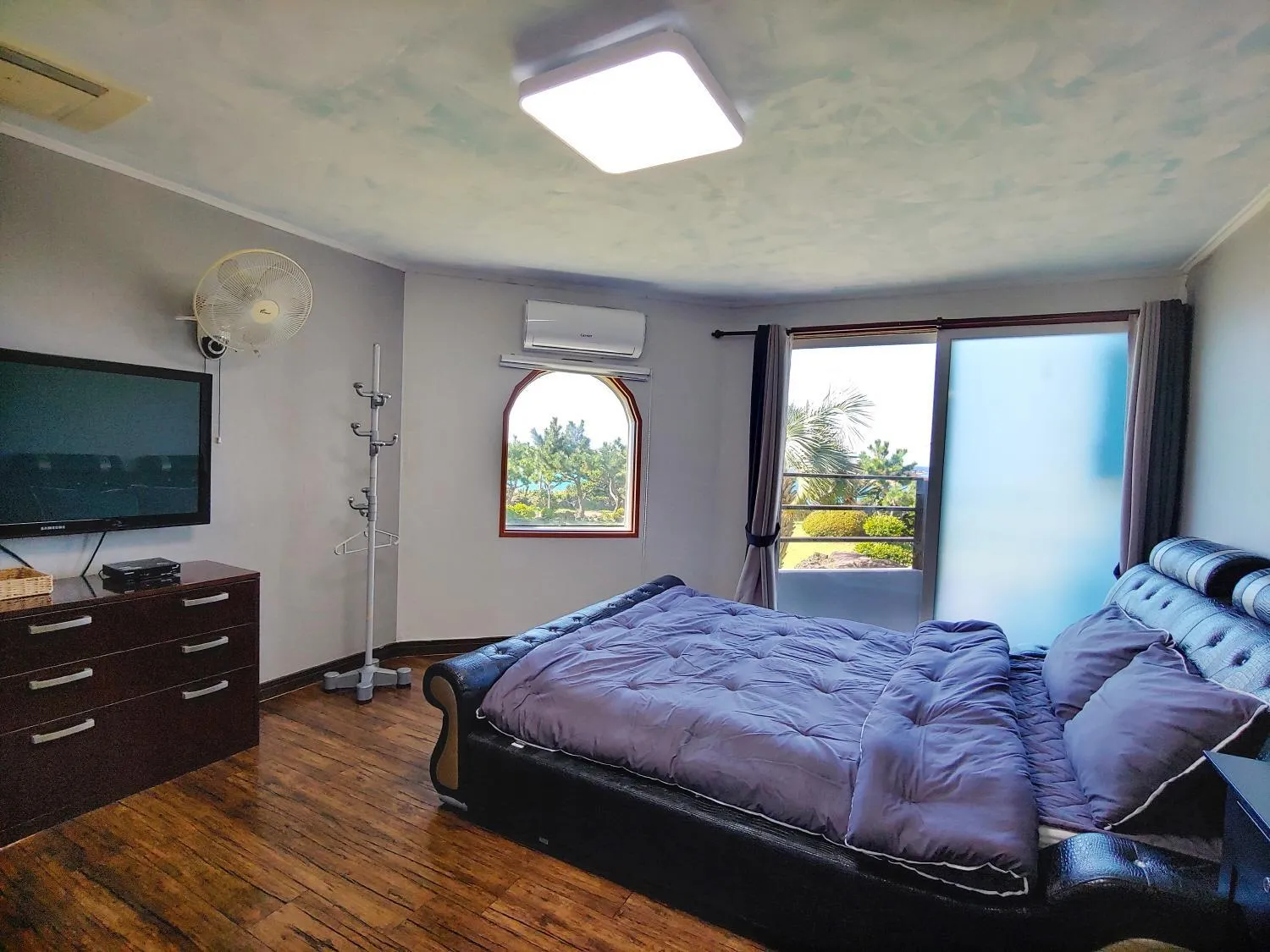 Bed in The House Pension