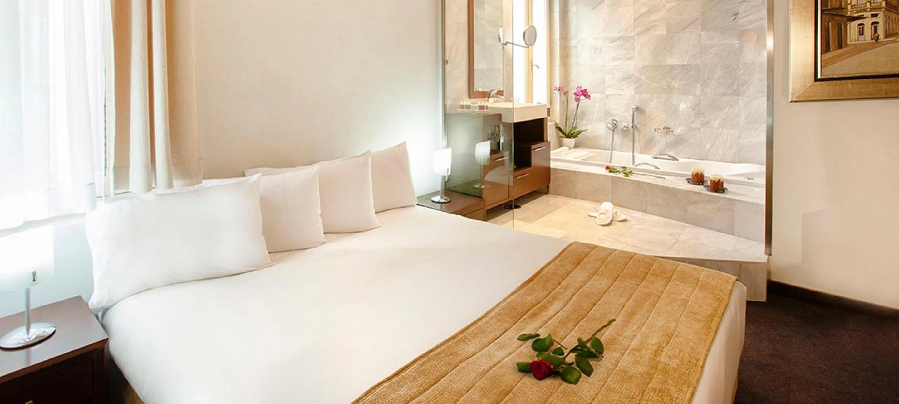 Photo of the whole room, Bed in Arni Hotel Domotel