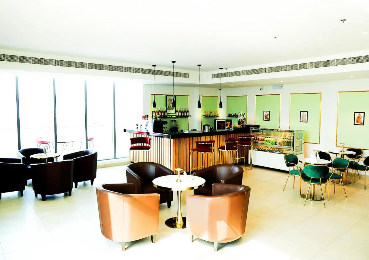 Food and drinks in Farhan Tower