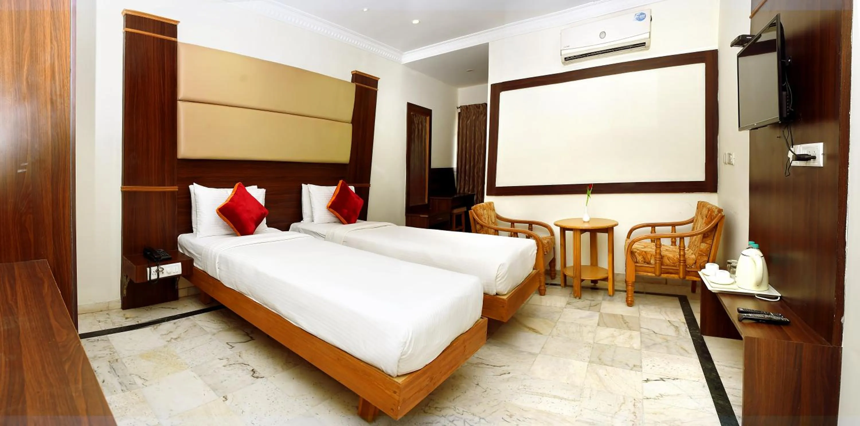 Bed in SET Residency