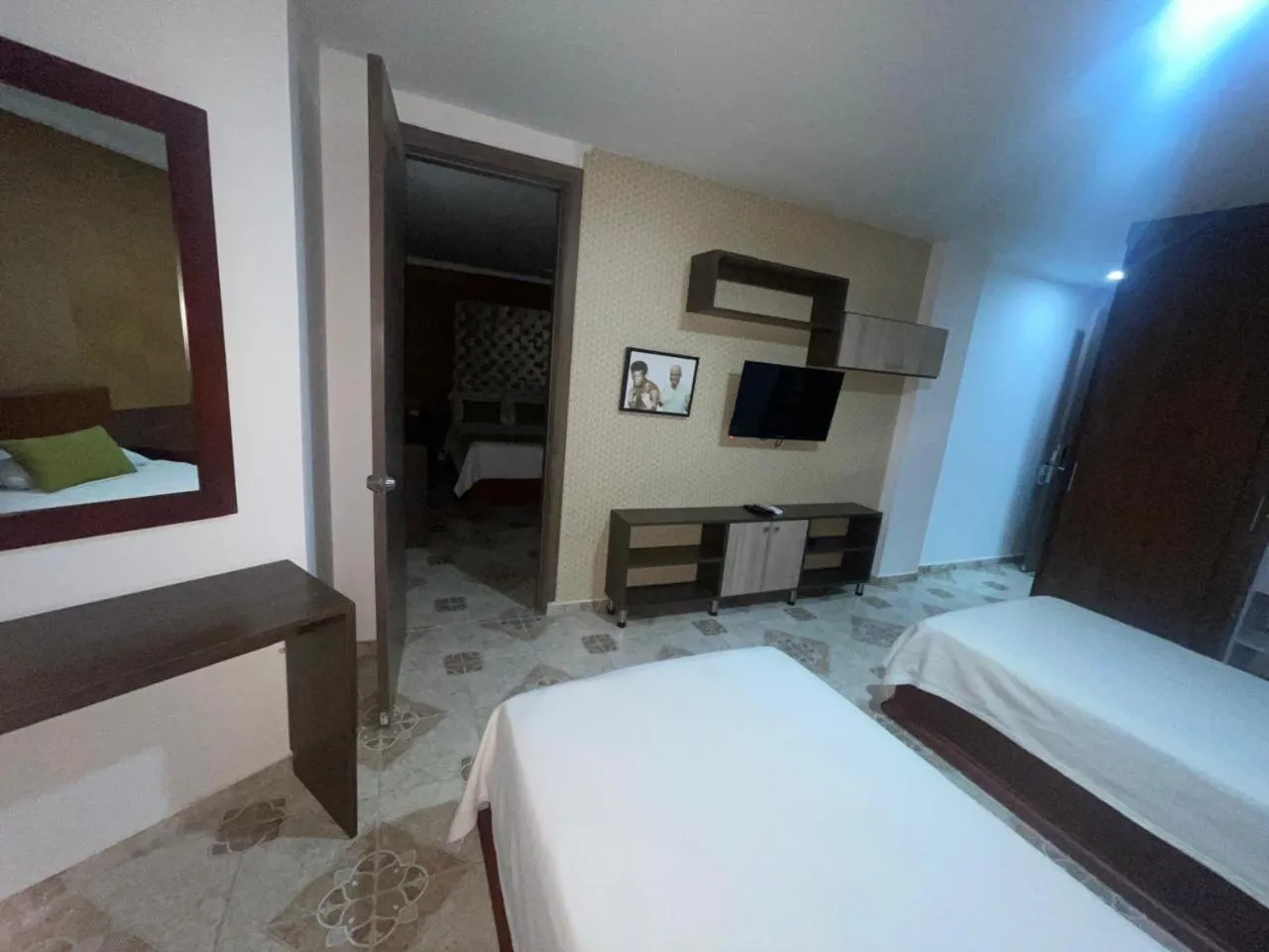 Bed in Hotel Prado 72 INN