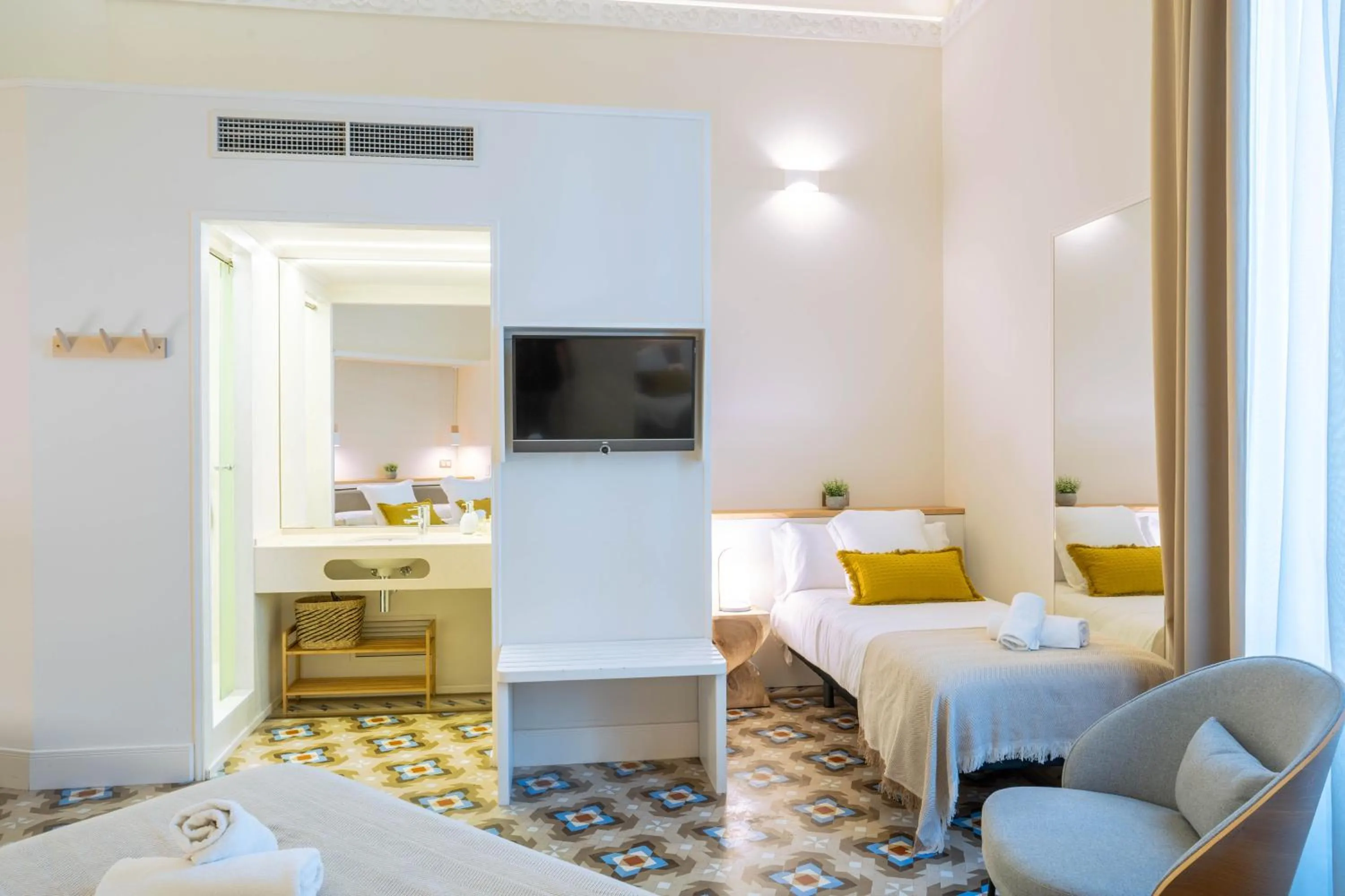 TV and multimedia, Bed in Feelathome Casa Bertrand