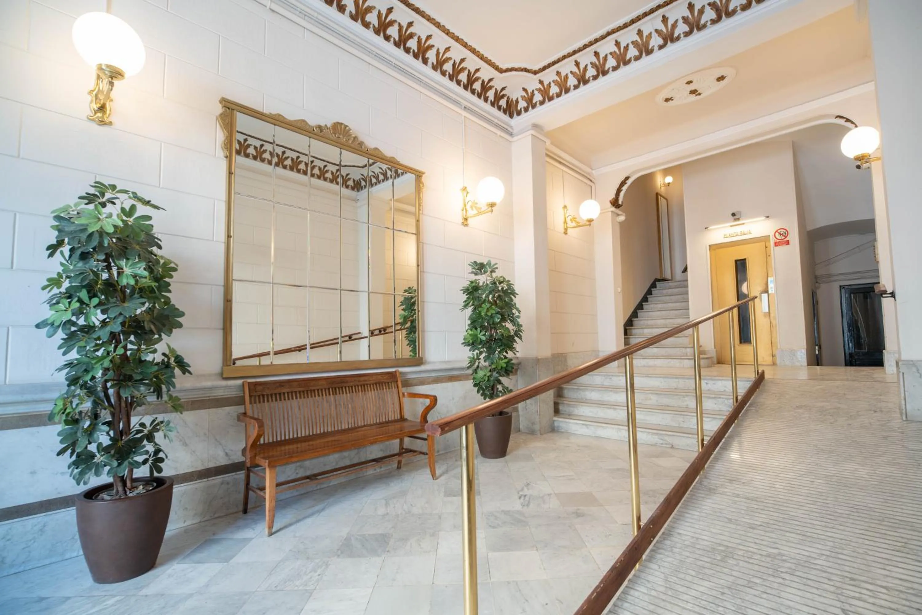 Property building in Feelathome Casa Bertrand