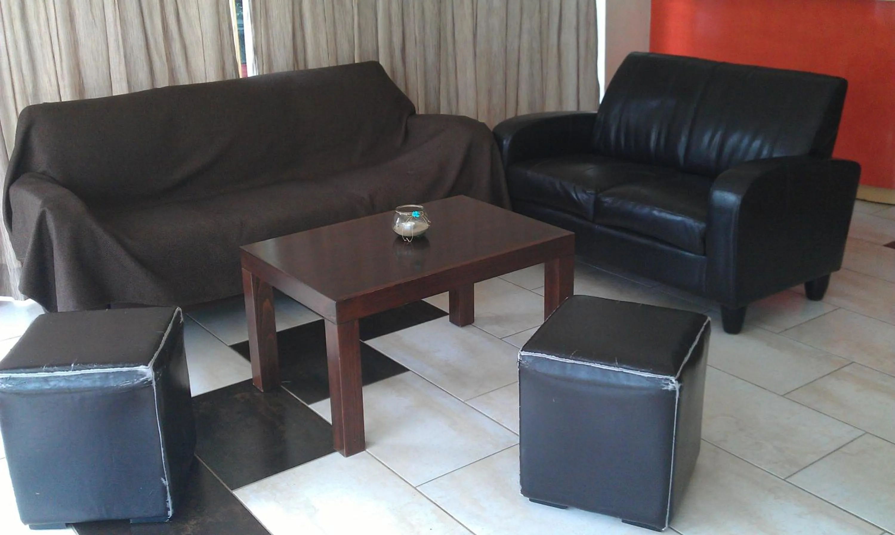 Living room in Neon Hotel