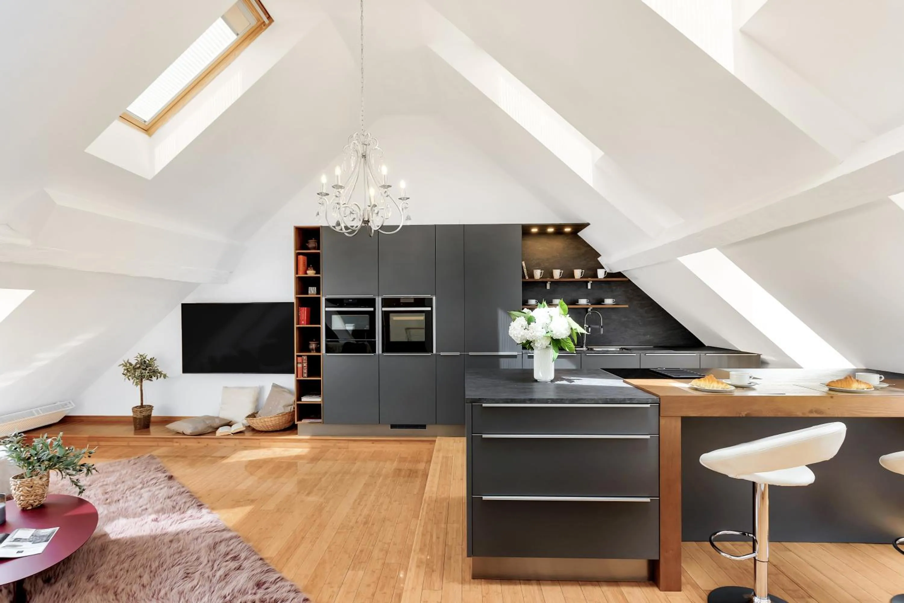 Two-Bedroom Apartment in Ljubljana Palace Suites