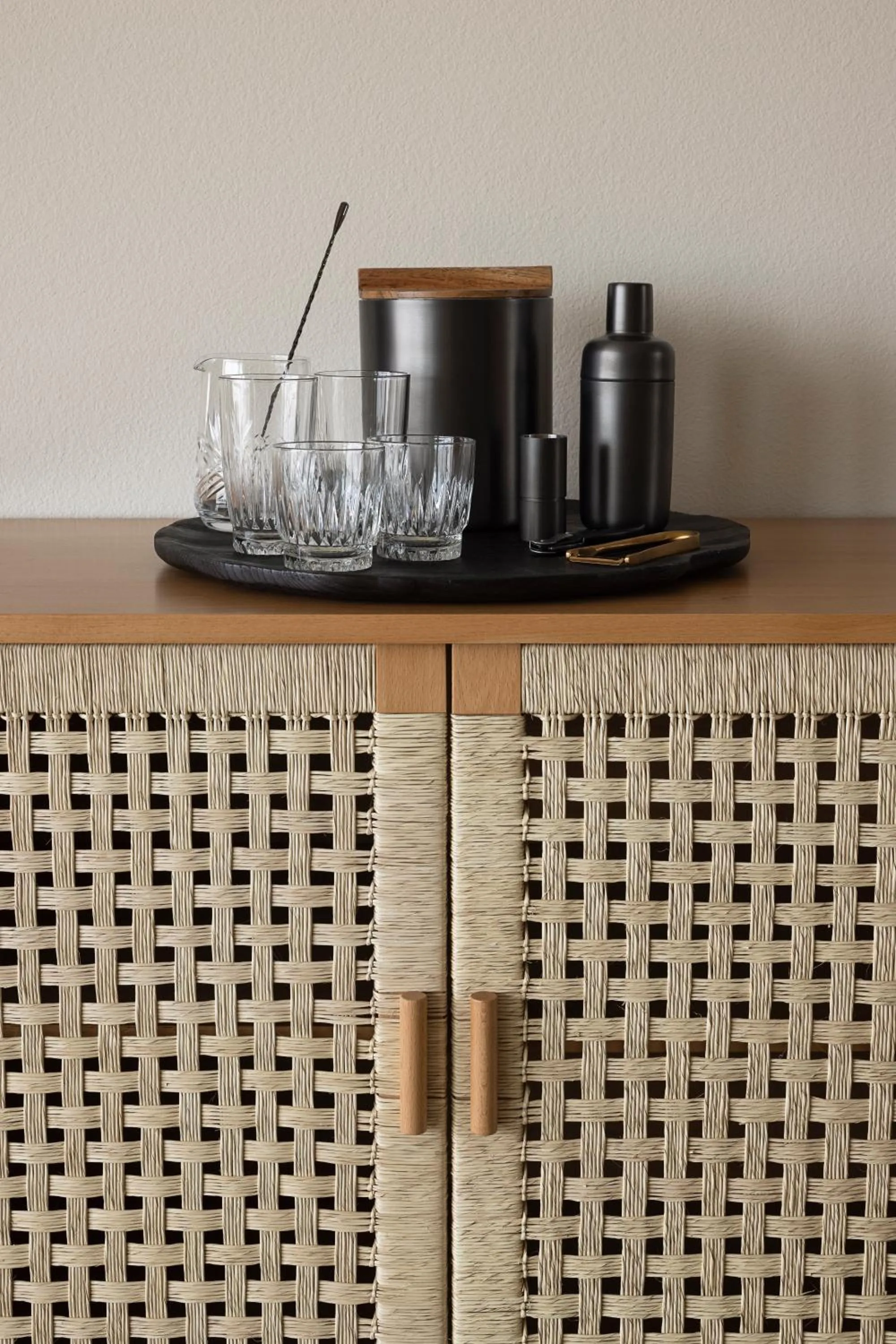 oven in Drift Palm Springs, a Member of Design Hotels