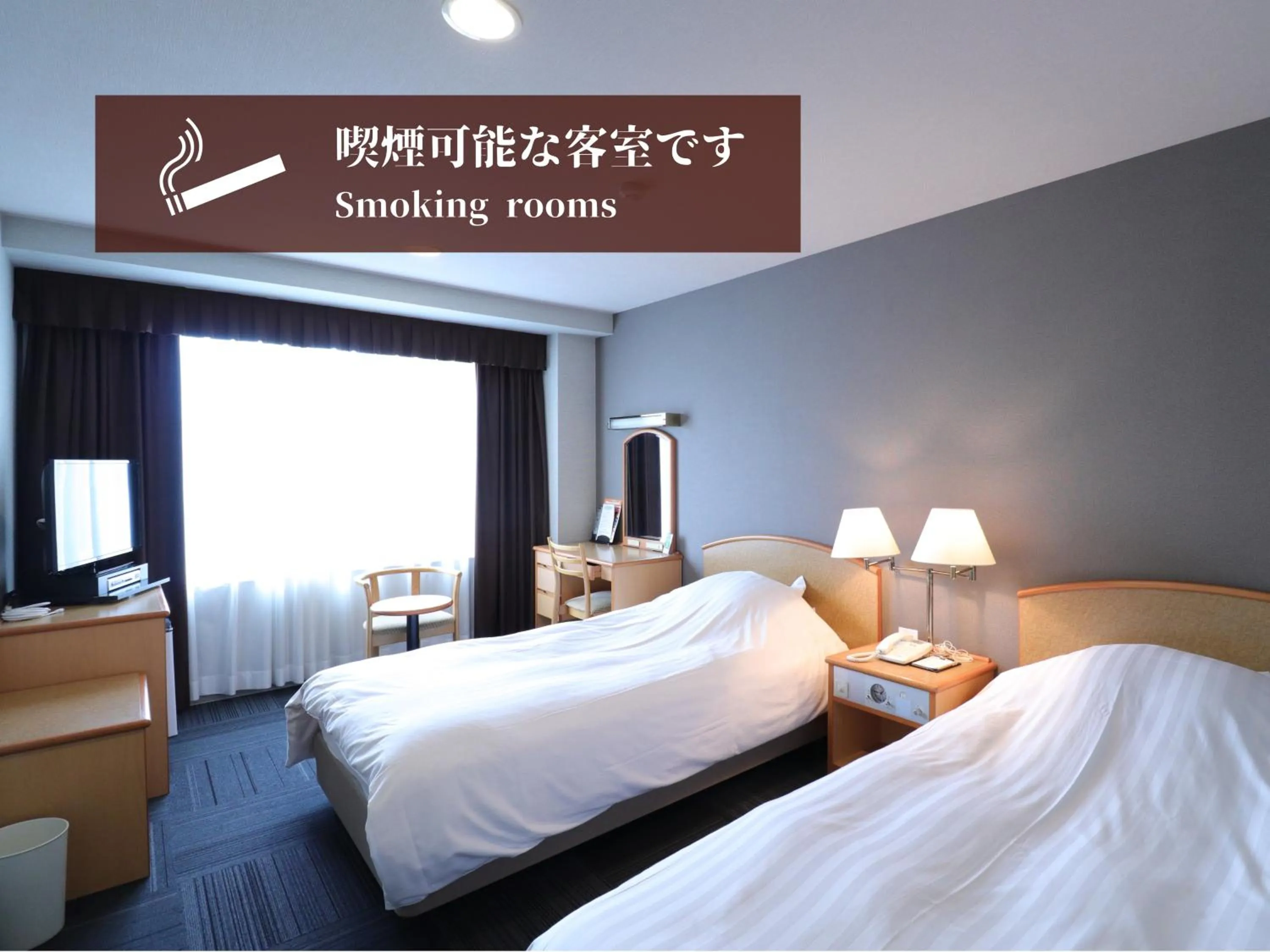 Photo of the whole room, Bed in Silk Hotel Annex