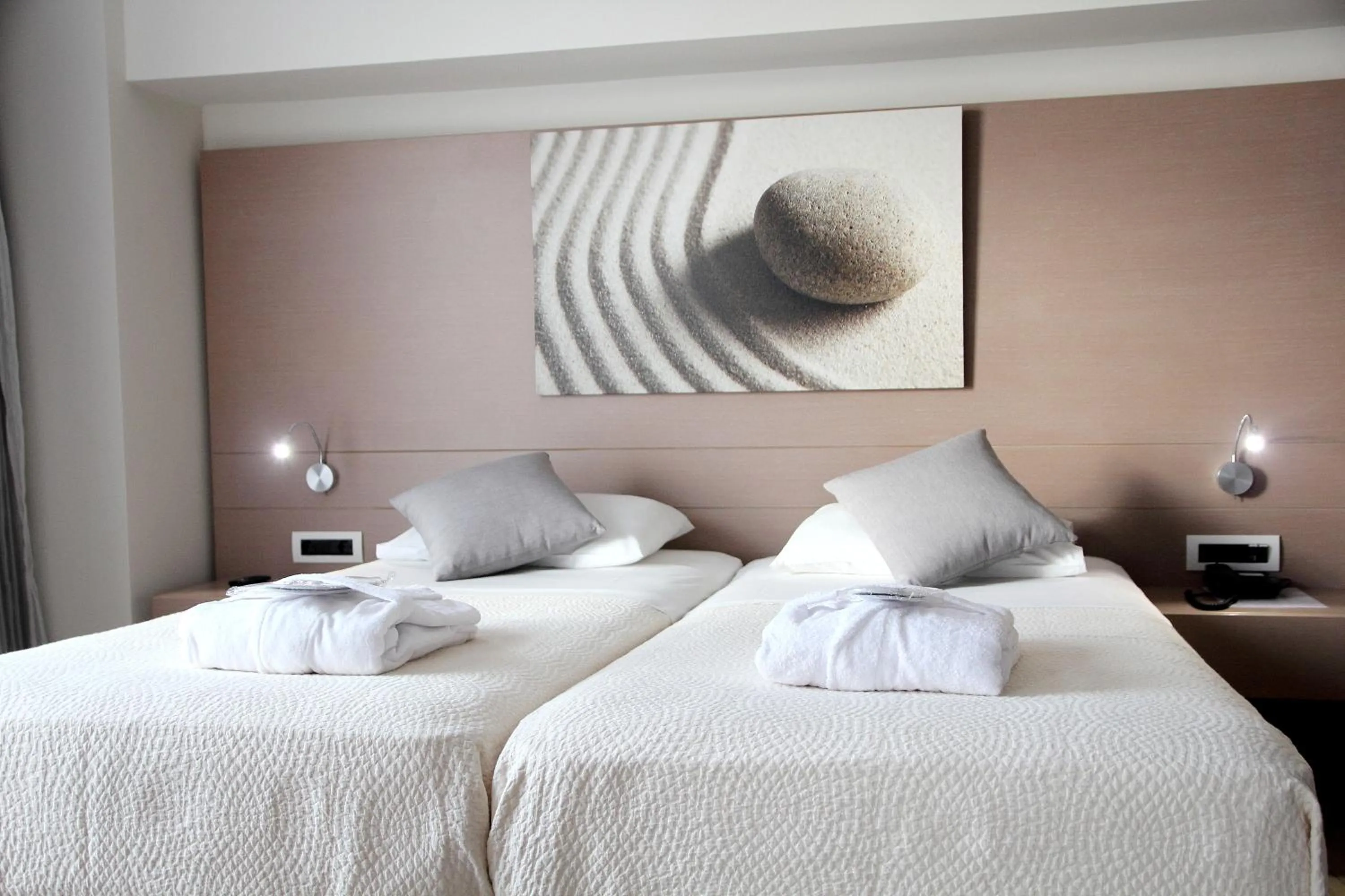 Decorative detail, Bed in Renieris Hotel