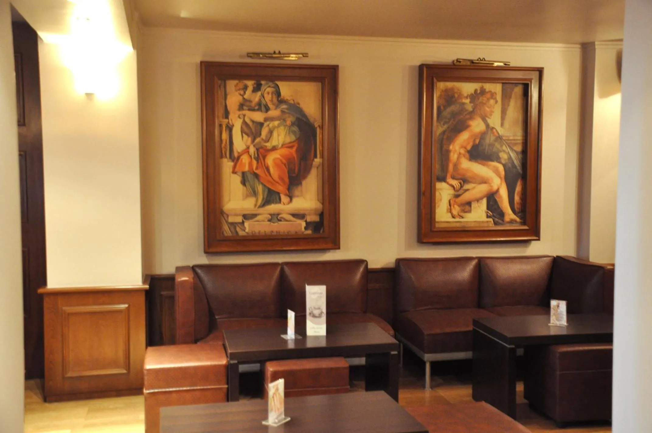 Lounge or bar in Athens City Hotel