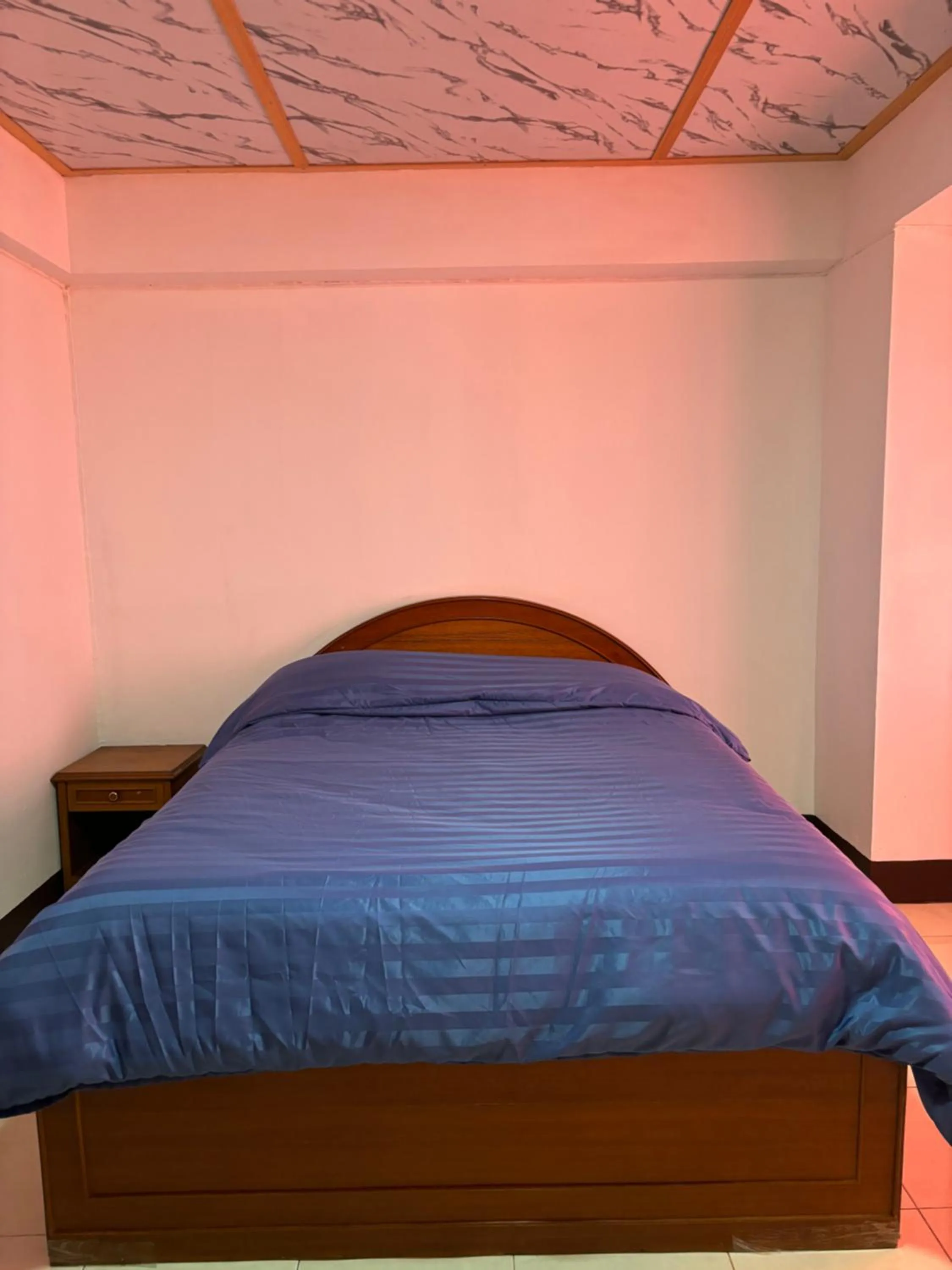 Bed in My Hotel Bangkok Noi